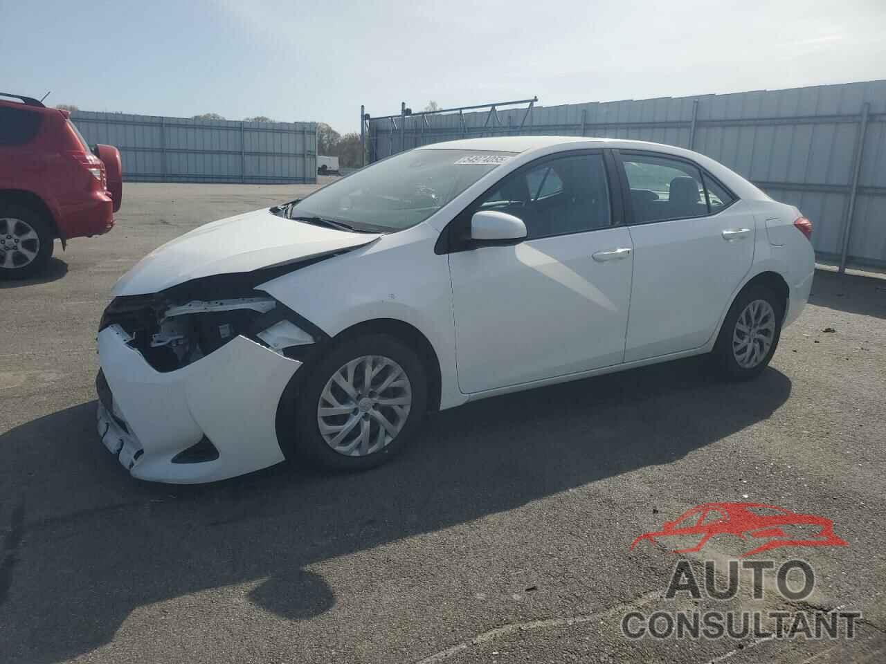 TOYOTA COROLLA 2018 - 2T1BURHE5JC047615