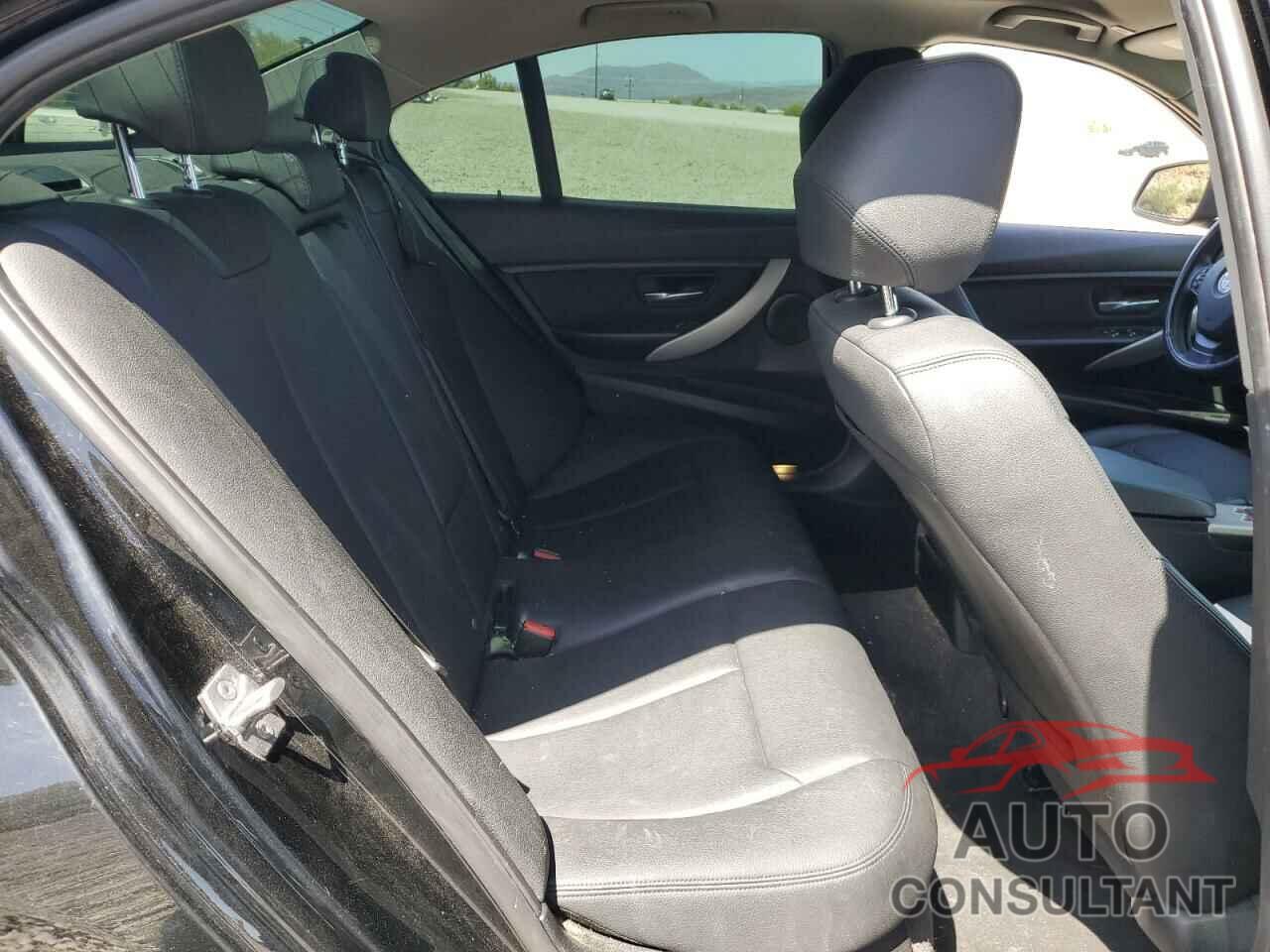 BMW 3 SERIES 2016 - WBA8E1G59GNU10110