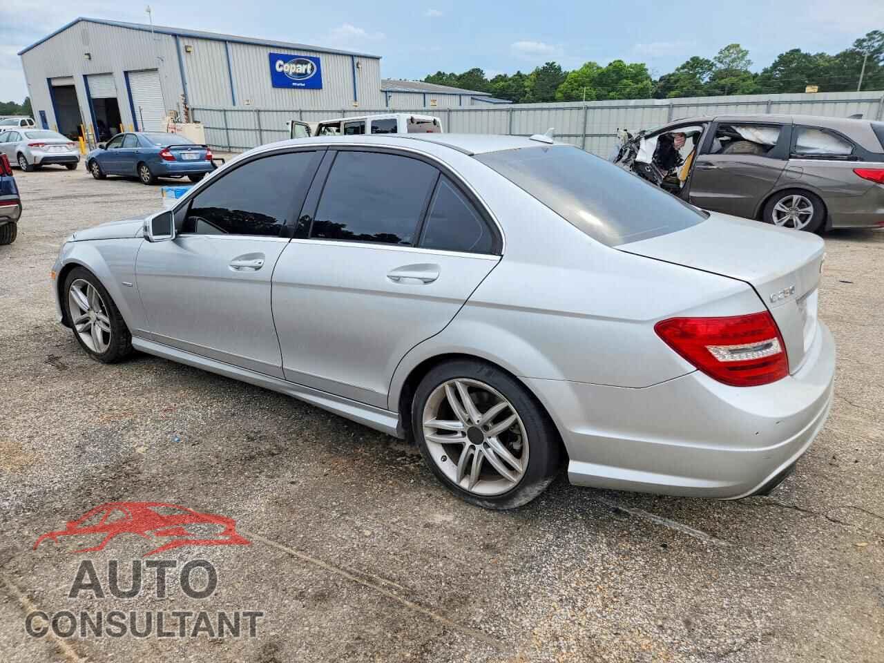 MERCEDES-BENZ C-CLASS 2012 - WDDGF4HB9CA679930