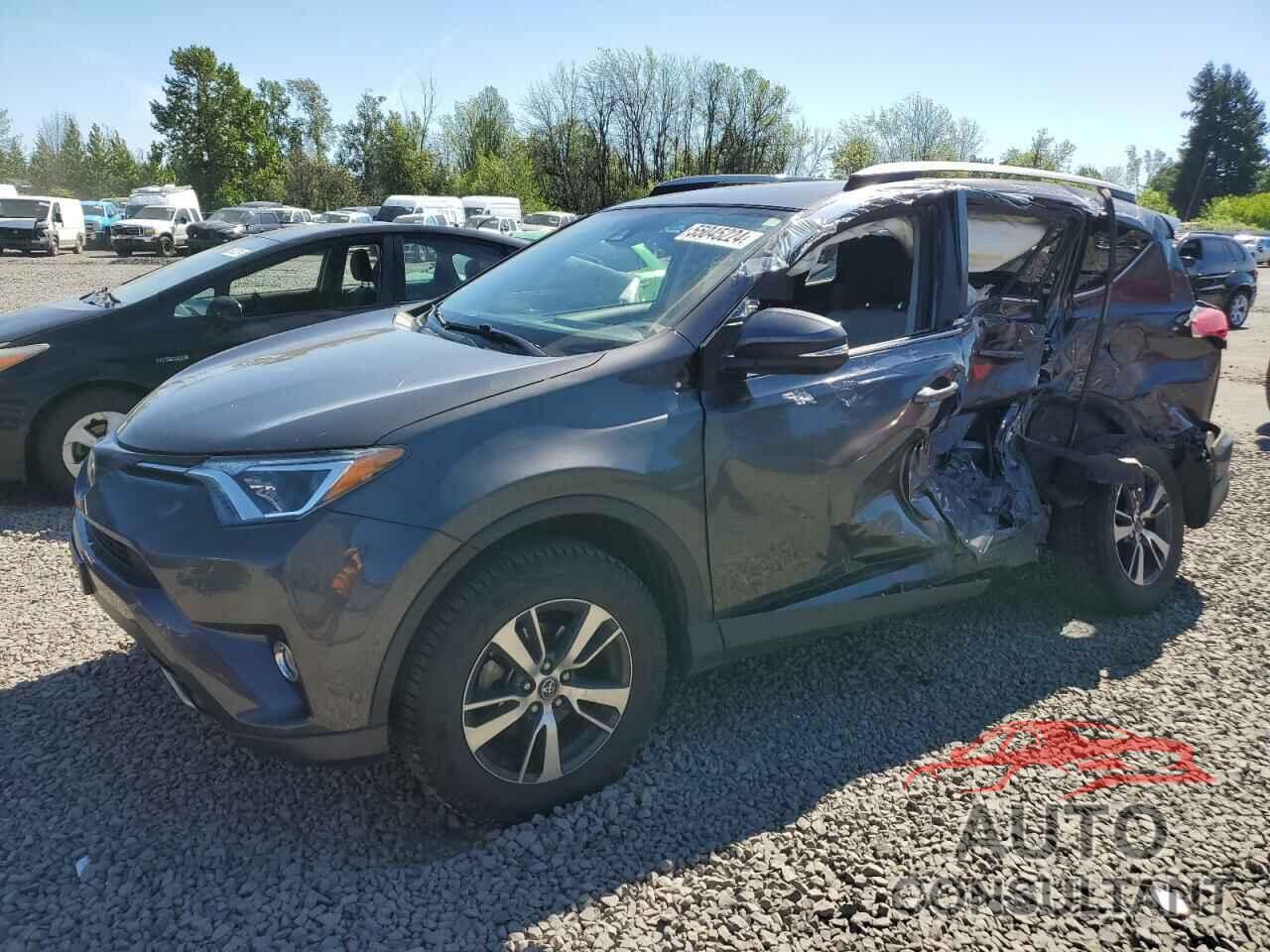 TOYOTA RAV4 2017 - JTMRFREV5HJ169774