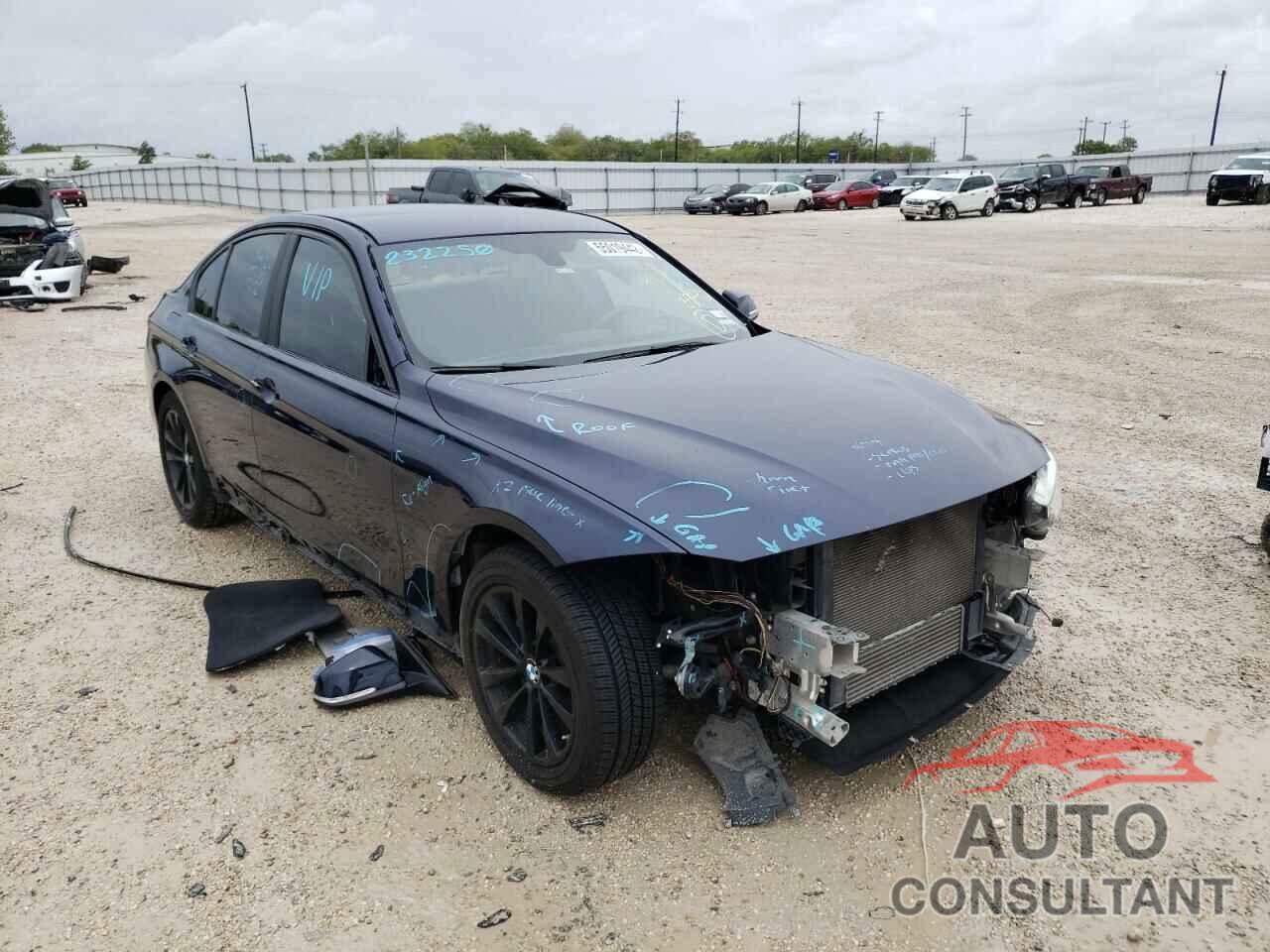 BMW 3 SERIES 2017 - WBA8E1G33HNU17764