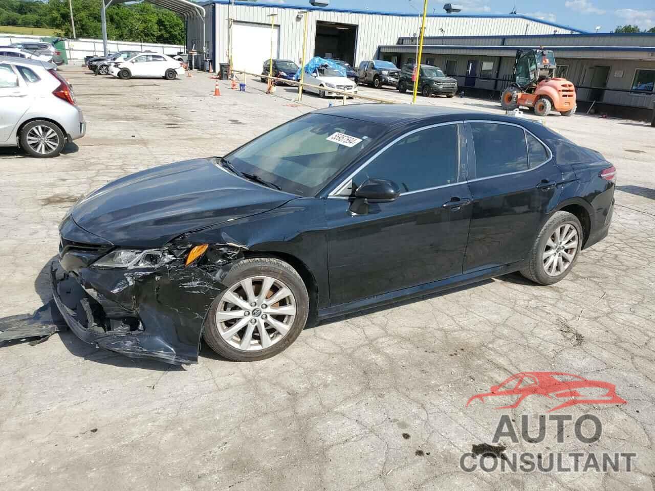 TOYOTA CAMRY 2018 - JTNB11HK8J3030067