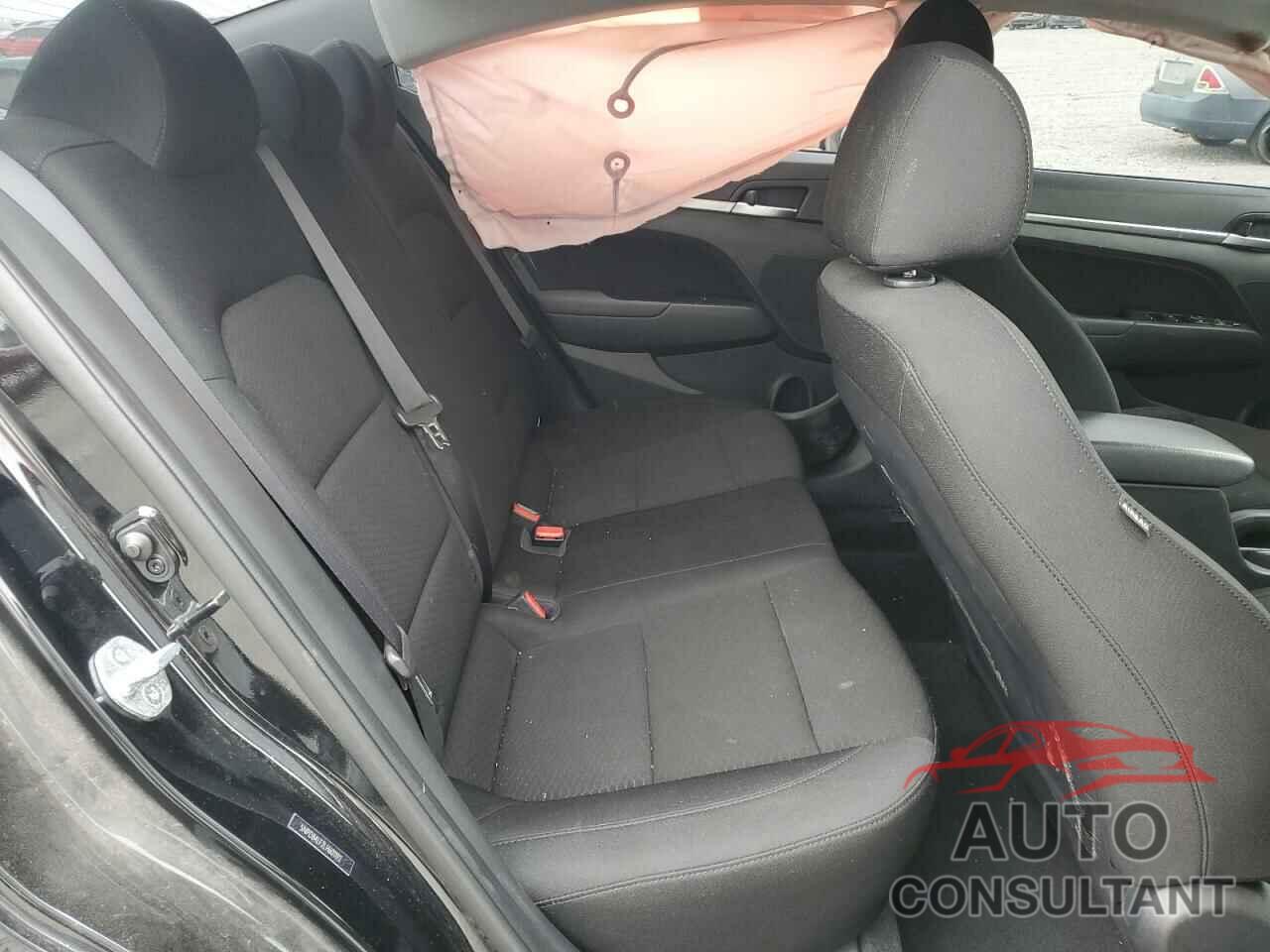 HYUNDAI ELANTRA 2020 - 5NPD84LF2LH601192