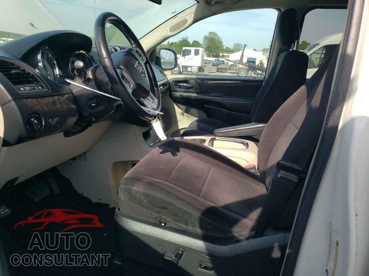 DODGE CARAVAN 2011 - 2D4RN5DG4BR657828