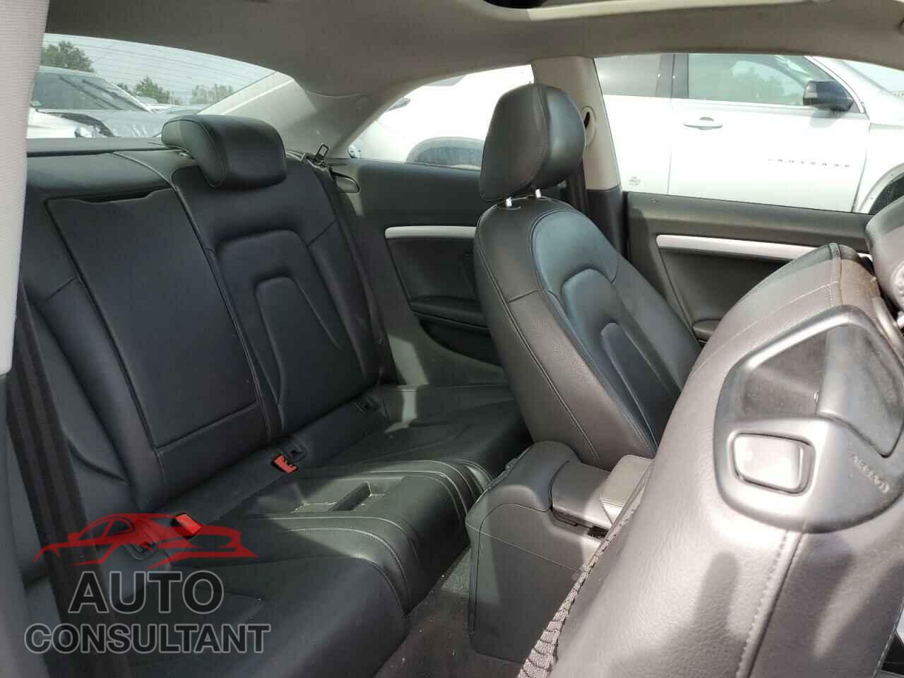 AUDI A5 2012 - WAULFAFR3CA001095