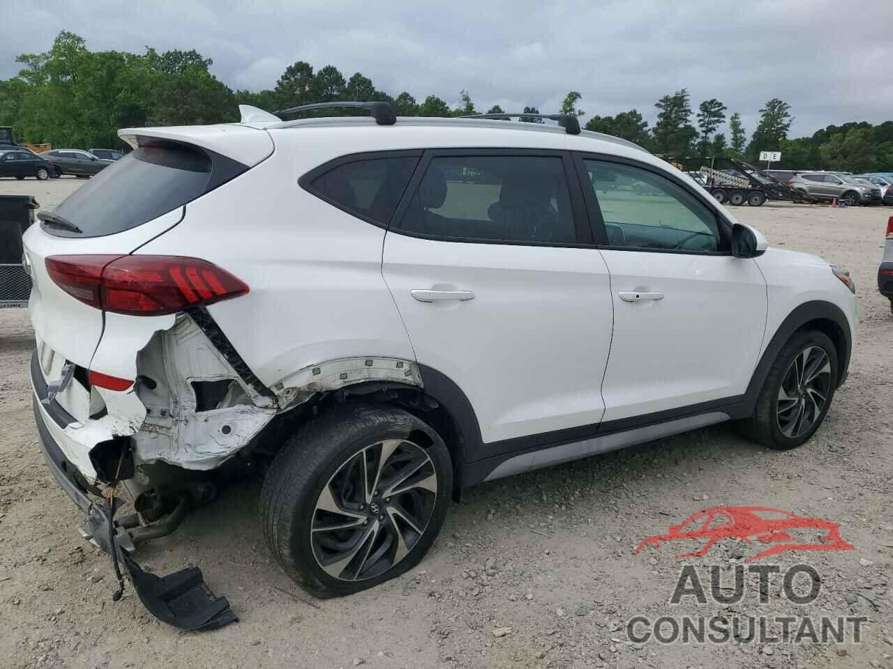 HYUNDAI TUCSON 2021 - KM8J33AL6MU318639