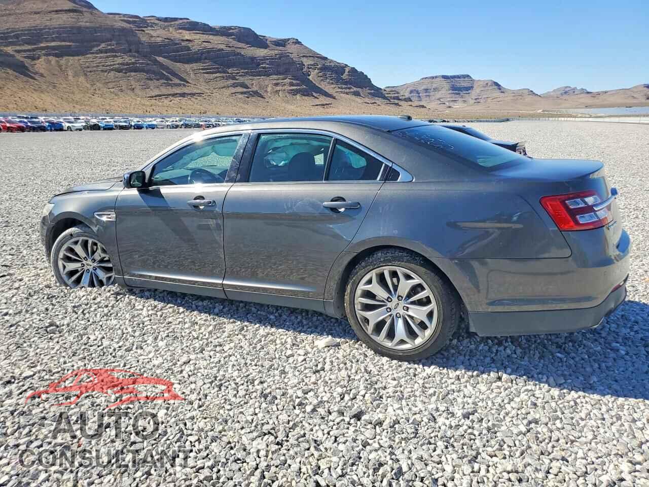 FORD TAURUS 2017 - 1FAHP2F85HG123552