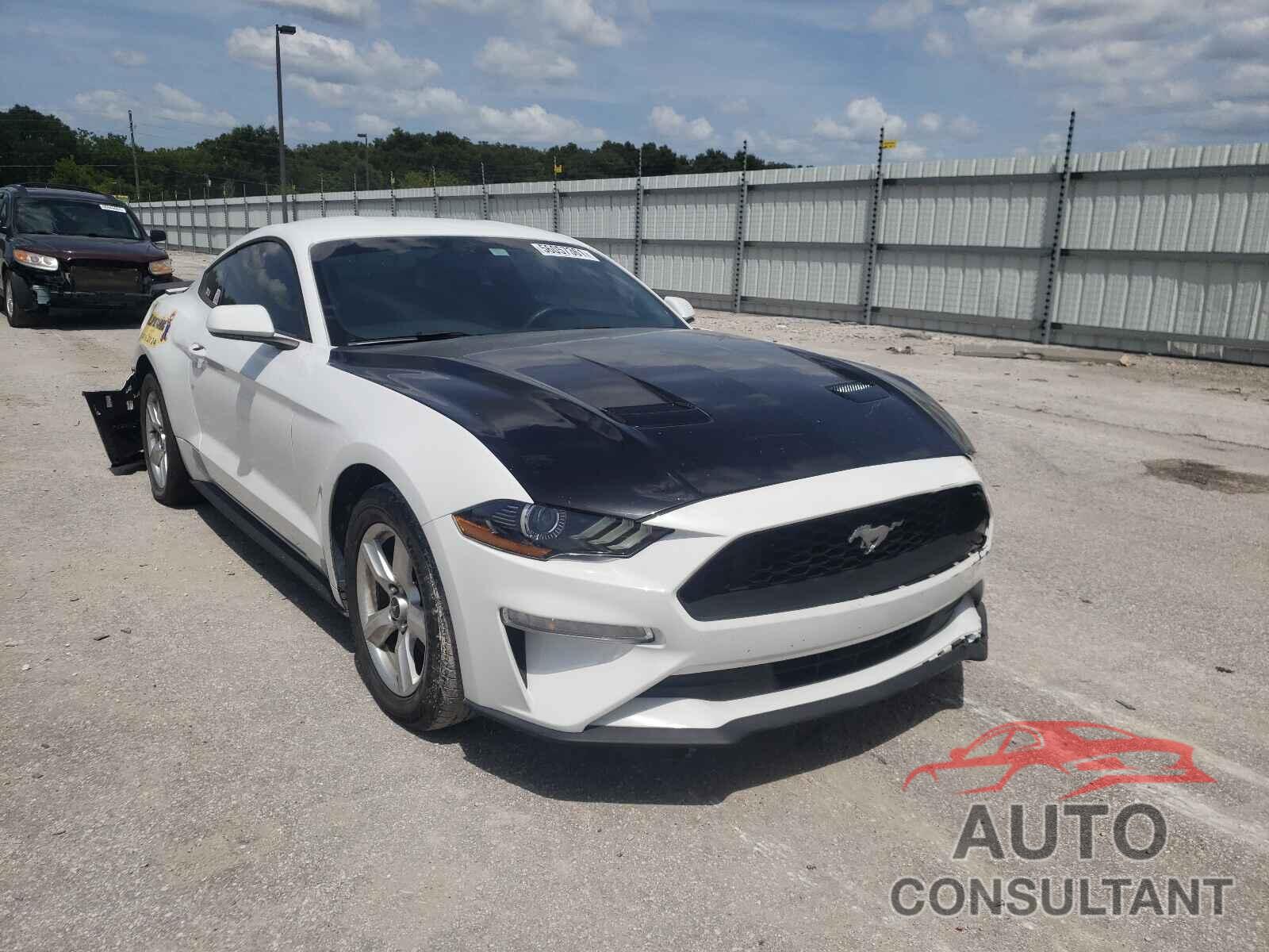 FORD MUSTANG 2018 - 1FA6P8TH8J5107250