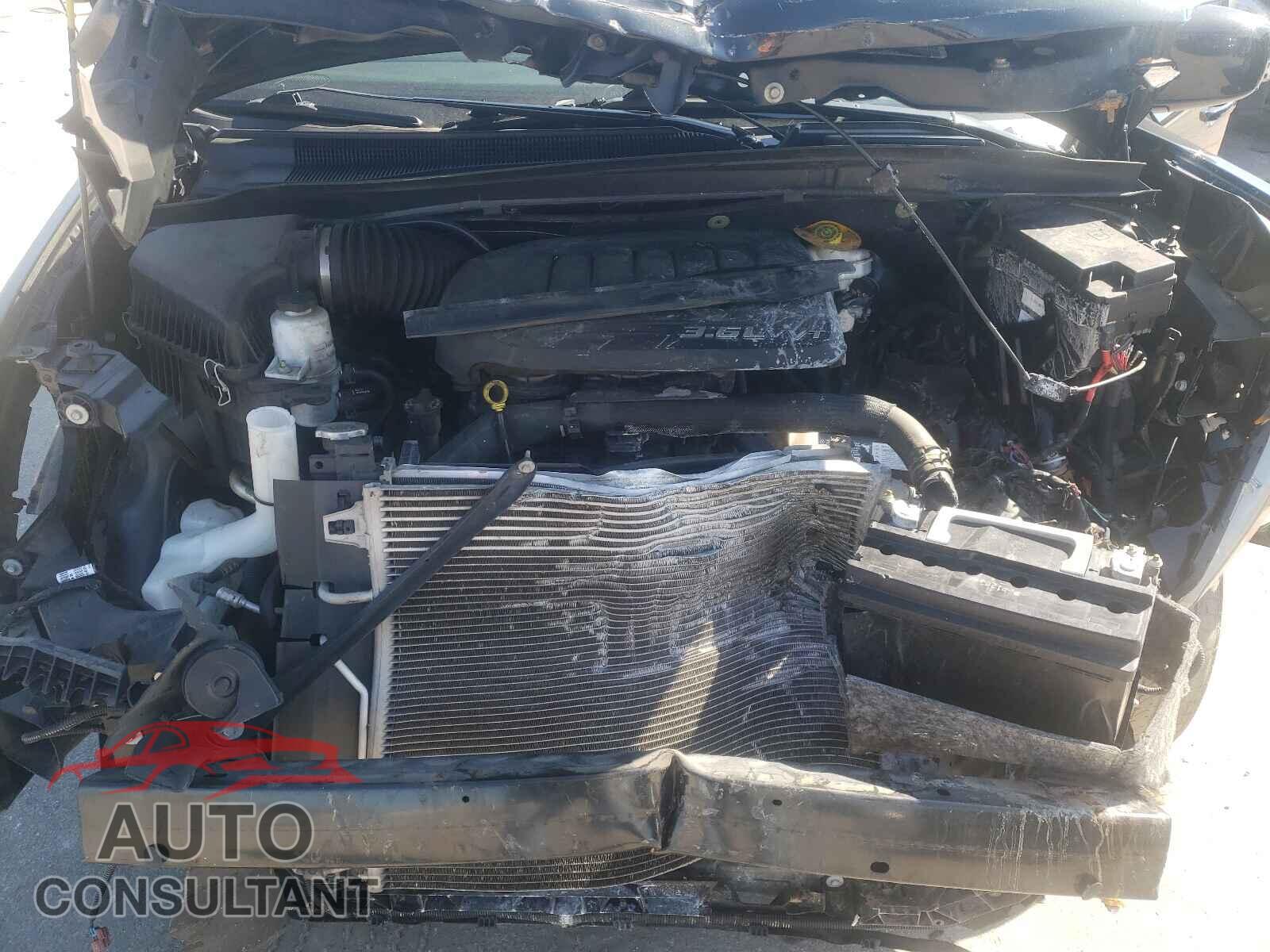DODGE CARAVAN 2018 - 2C4RDGEG0JR284666