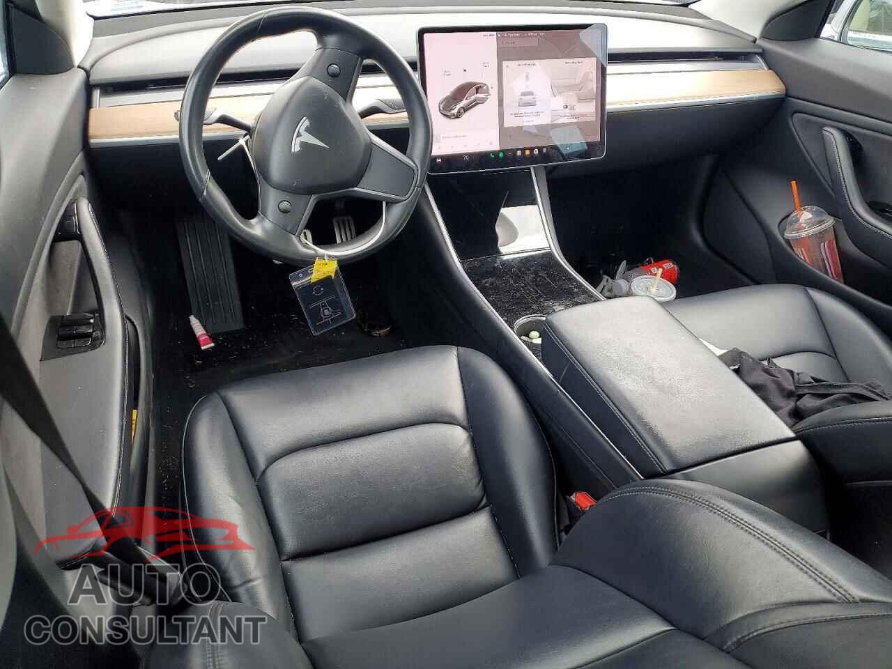 TESLA MODEL 3 2018 - 5YJ3E1EB7JF083329