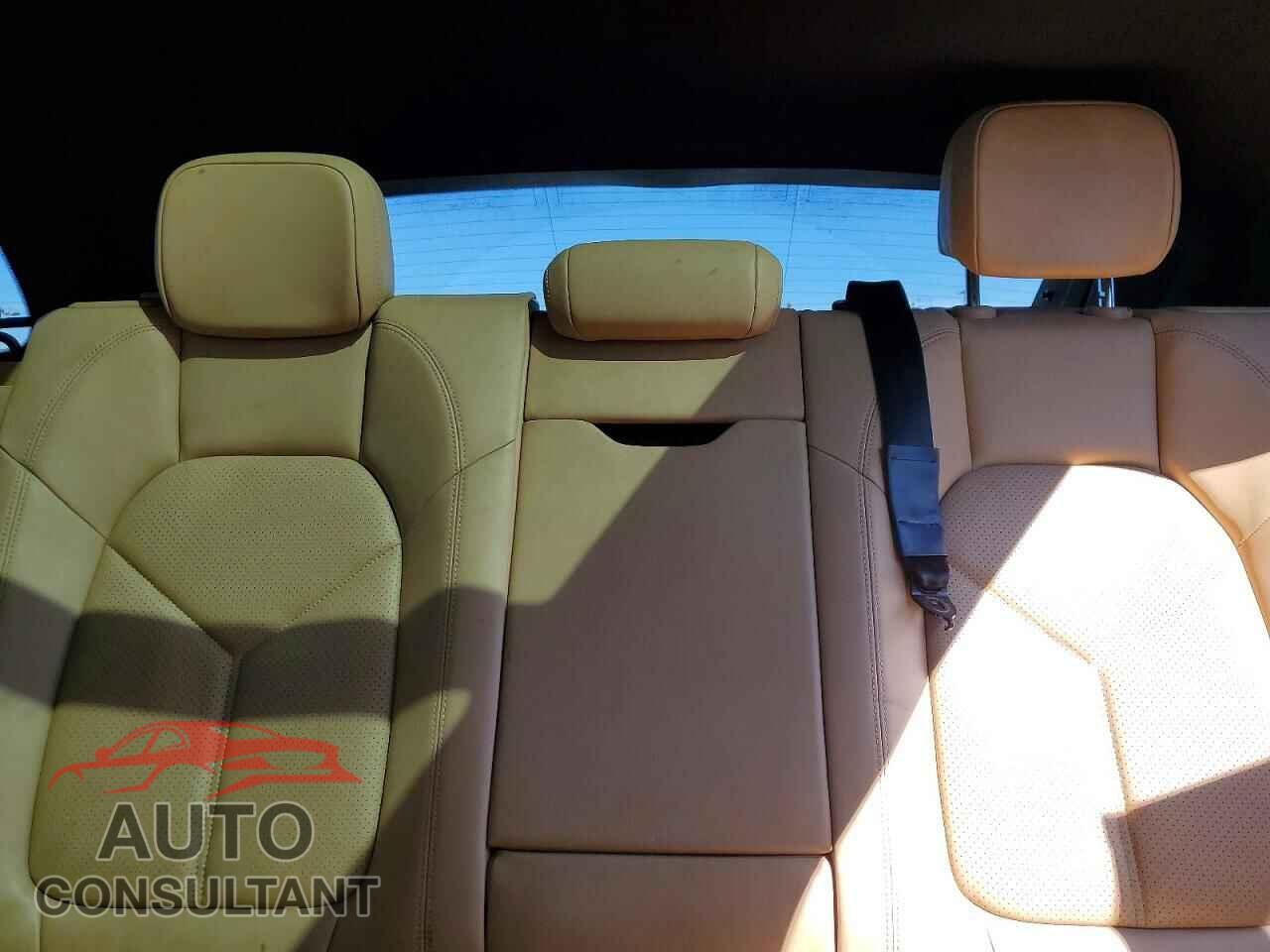 PORSCHE MACAN 2018 - WP1AB2A51JLB39203