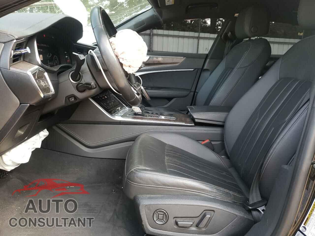 AUDI A7 2019 - WAUV2AF2XKN019799