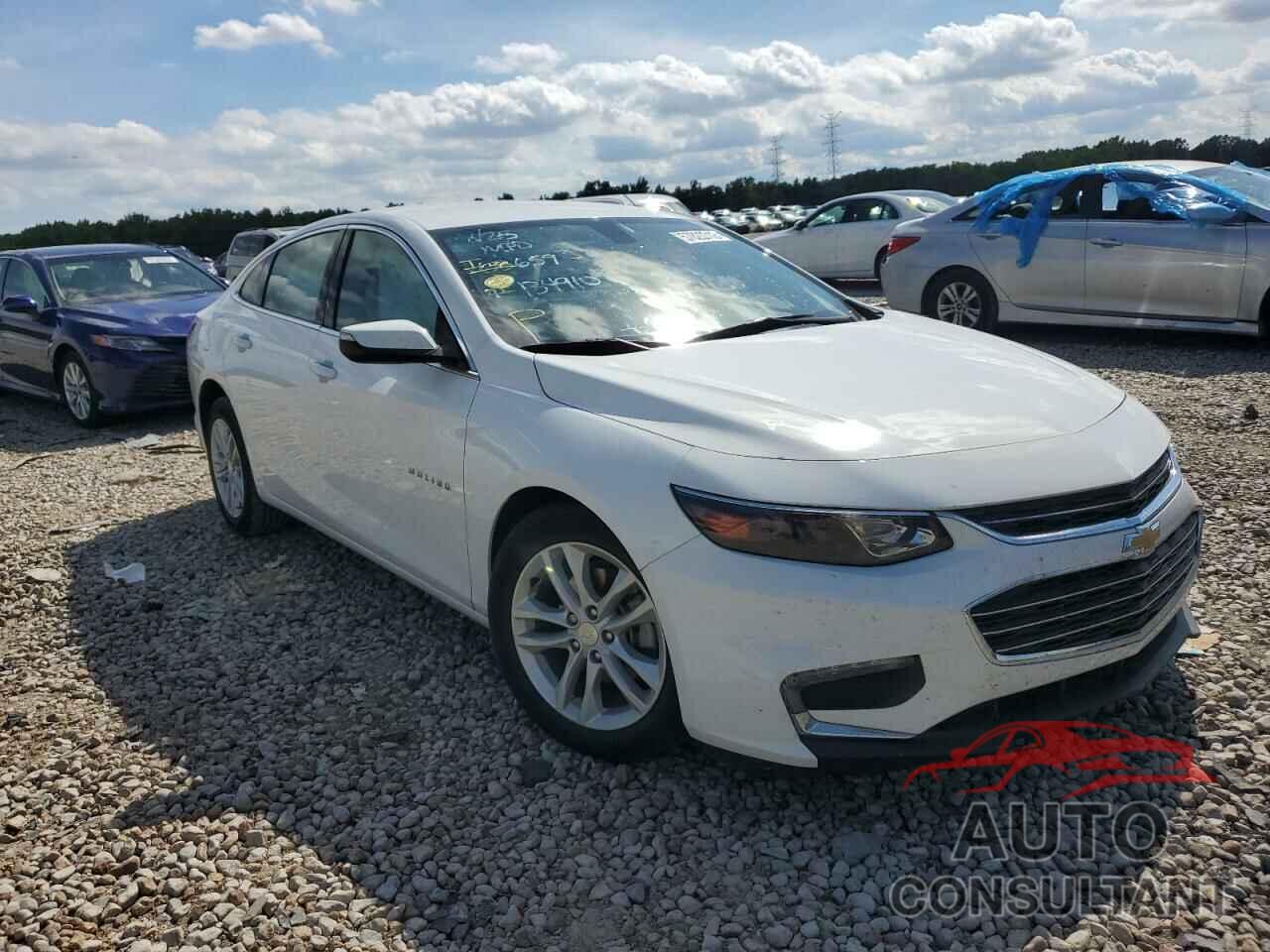 CHEVROLET MALIBU 2017 - 1G1ZE5ST7HF134910