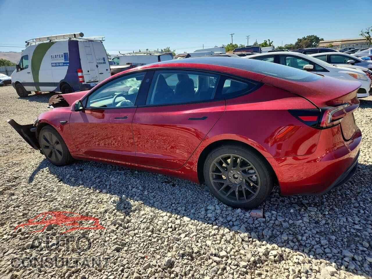 TESLA MODEL 3 2024 - 5YJ3E1EB7RF769852