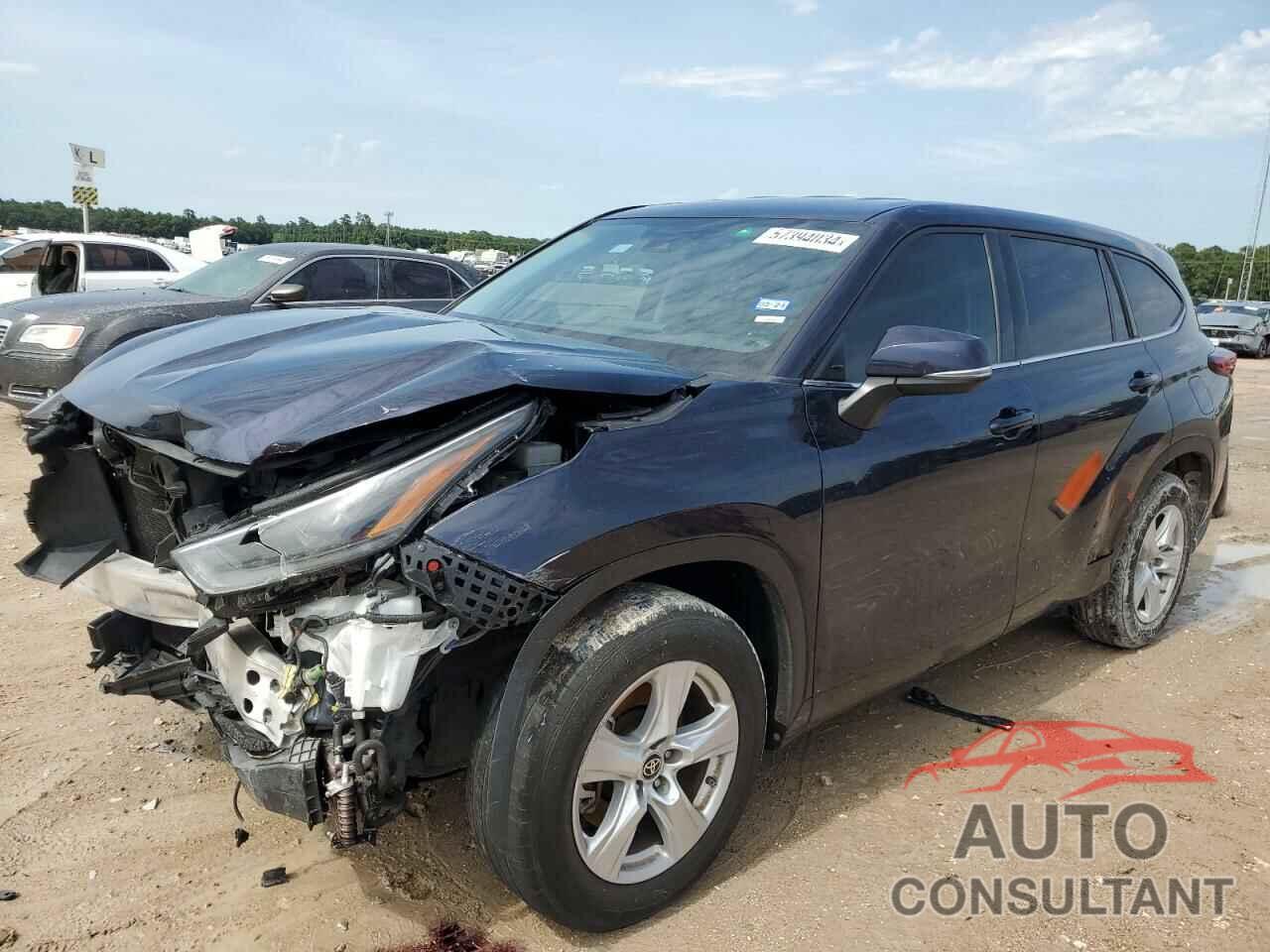 TOYOTA HIGHLANDER 2022 - 5TDCZRAH0NS134555