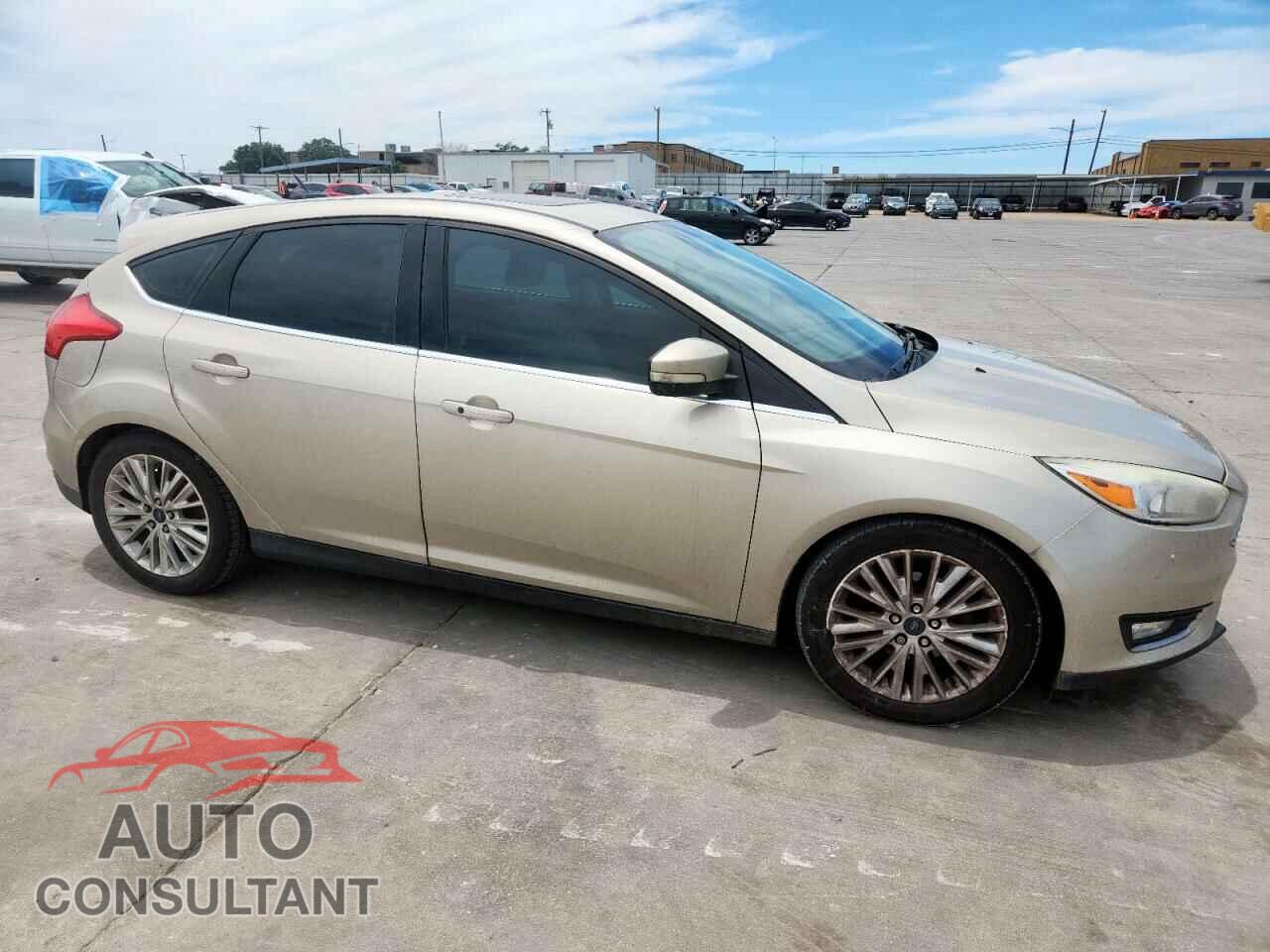 FORD FOCUS 2017 - 1FADP3N22HL266807