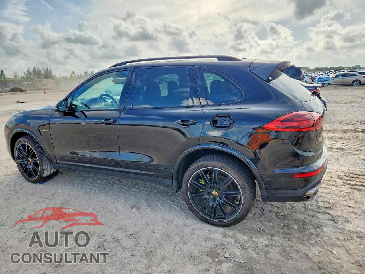 PORSCHE CAYENNE 2017 - WP1AE2A27HLA74946