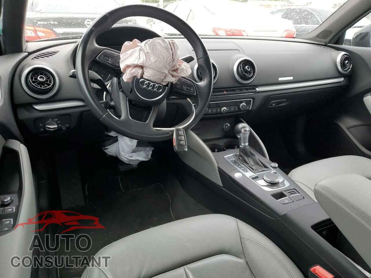 AUDI A3 2017 - WAUAUGFF9H1048564