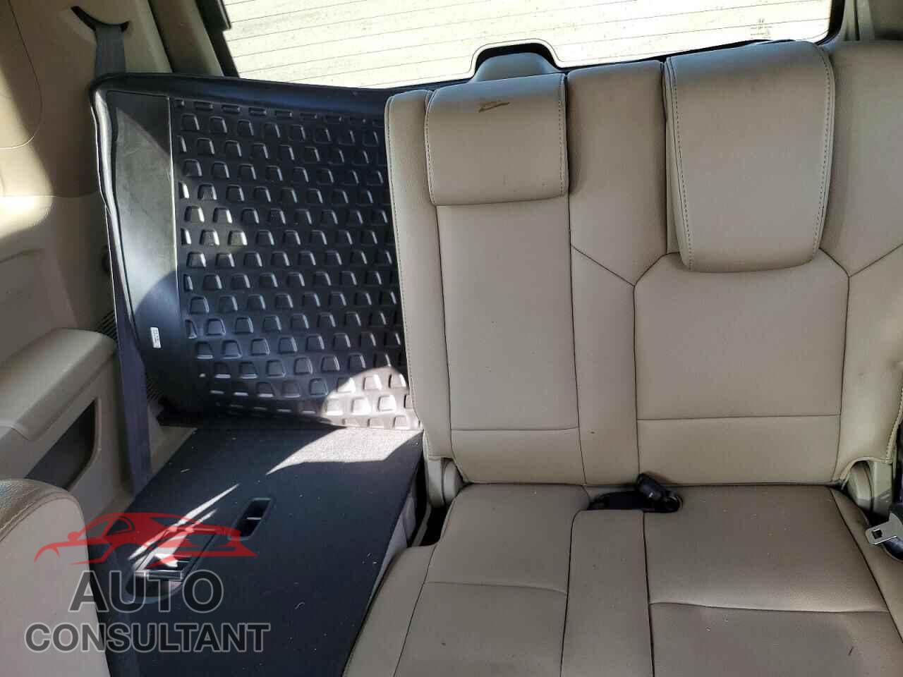HONDA PILOT 2012 - 5FNYF3H52CB043084