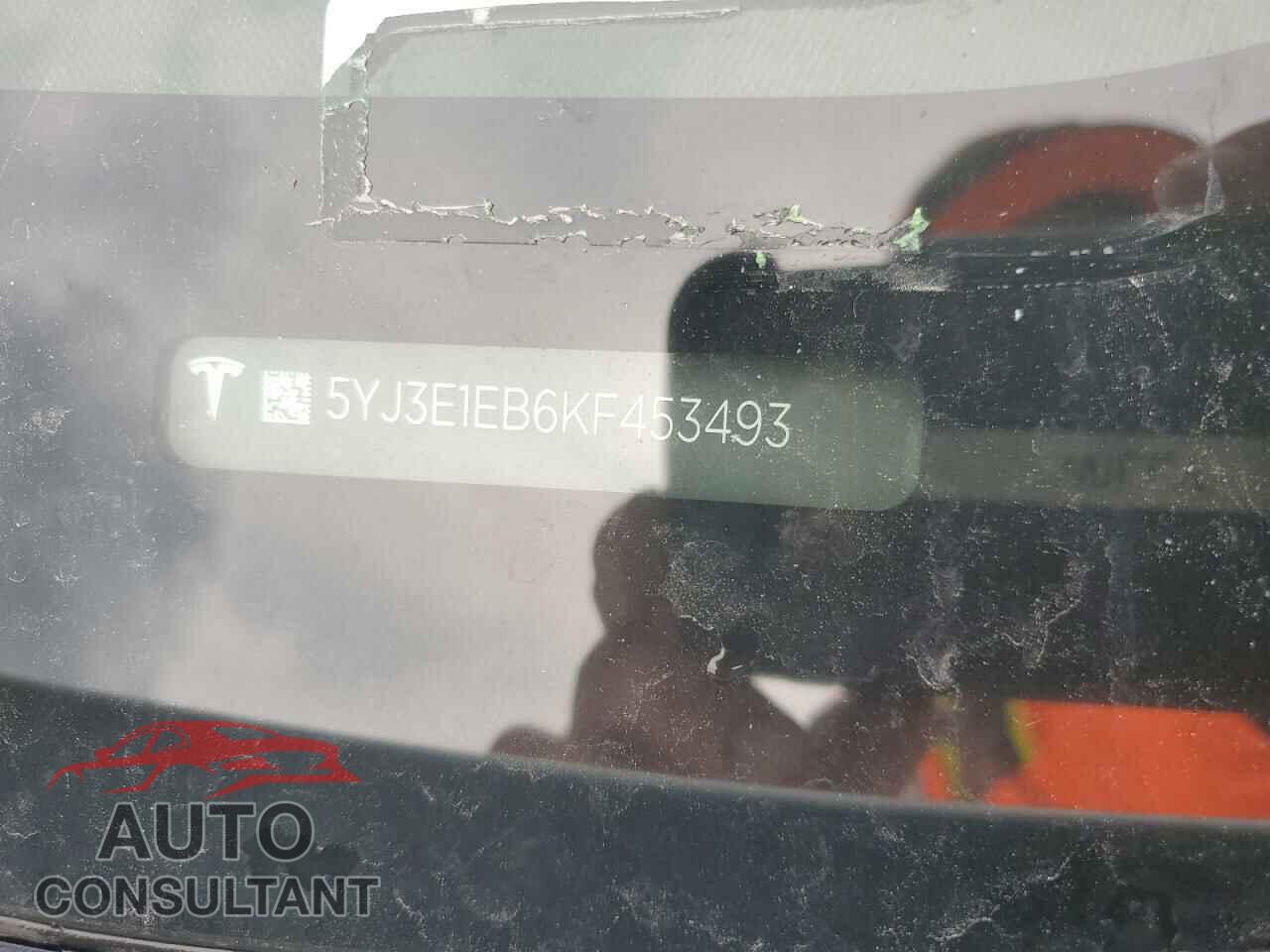 TESLA MODEL 3 2019 - 5YJ3E1EB6KF453493