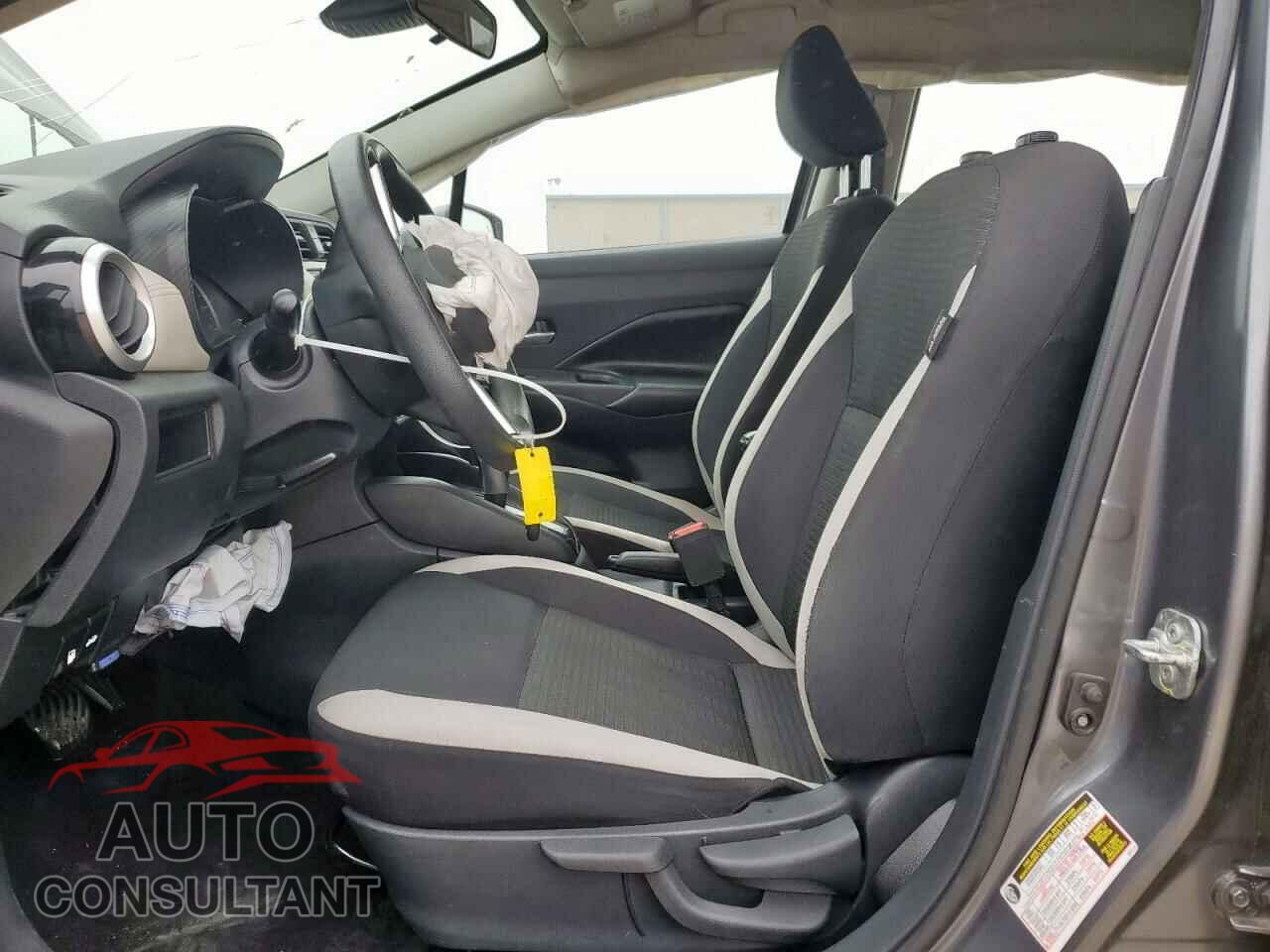 NISSAN VERSA 2020 - 3N1CN8EV2LL813268