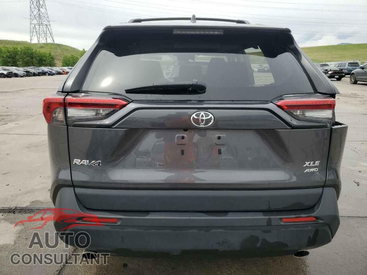 TOYOTA RAV4 2022 - 2T3A1RFV7NC293473