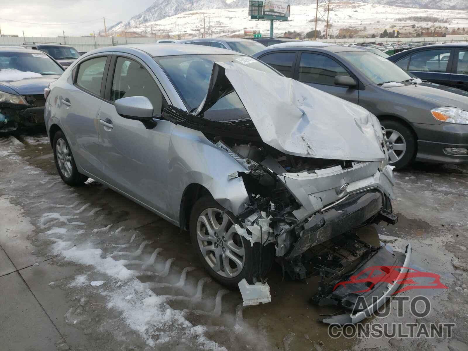 TOYOTA YARIS 2018 - 3MYDLBYV4JY311329