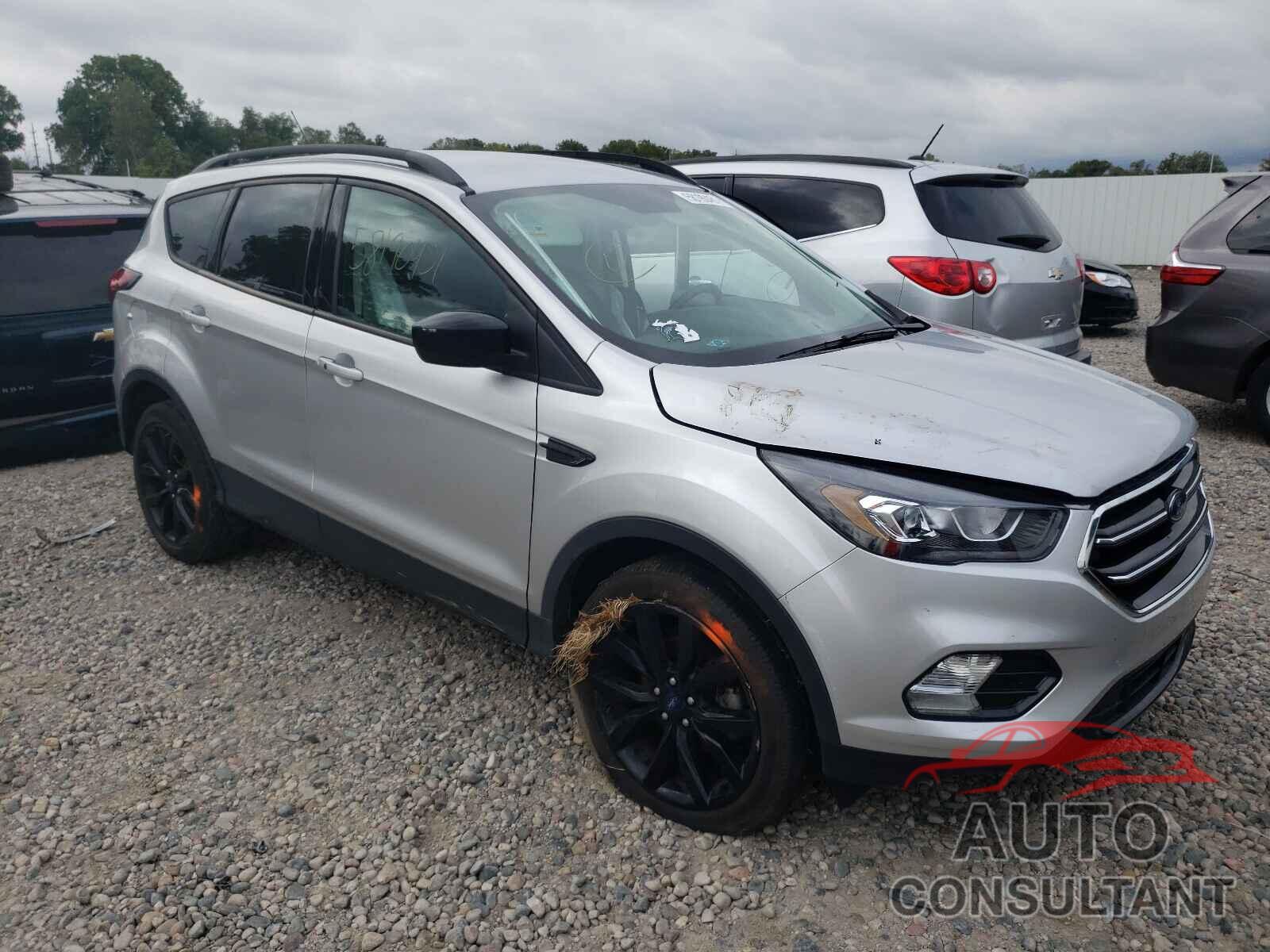 FORD ESCAPE 2019 - 1FMCU0GD2KUA64641