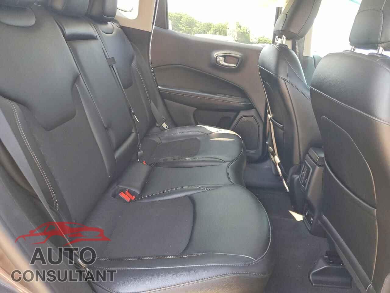 JEEP COMPASS 2021 - 3C4NJDBBXMT558052