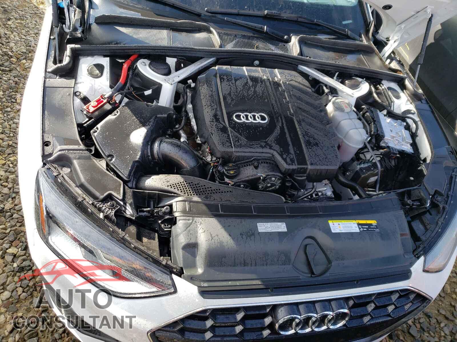 AUDI A4 2021 - WAUDAAF49MA018380