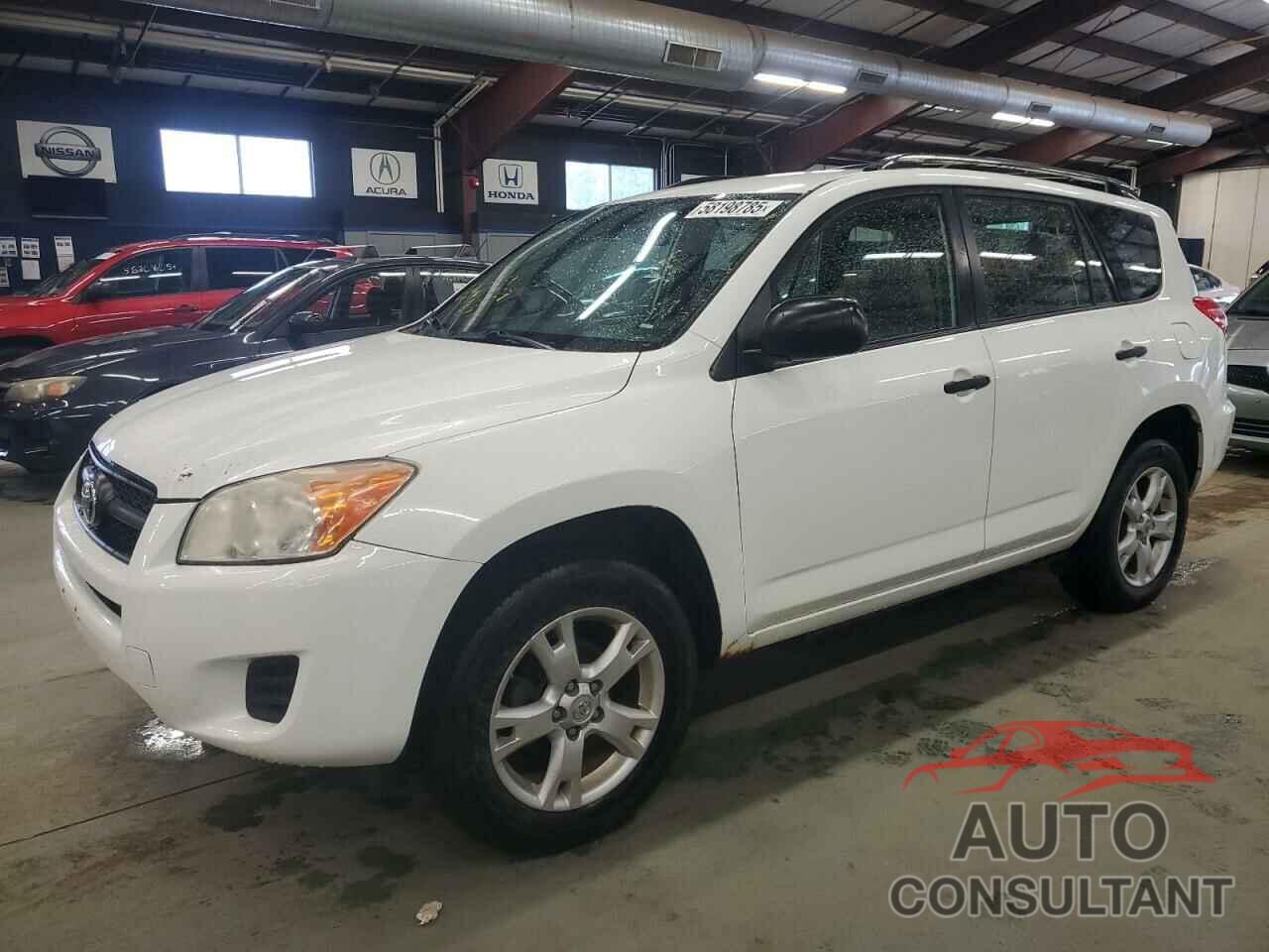 TOYOTA RAV4 2009 - JTMBF33V19D013085