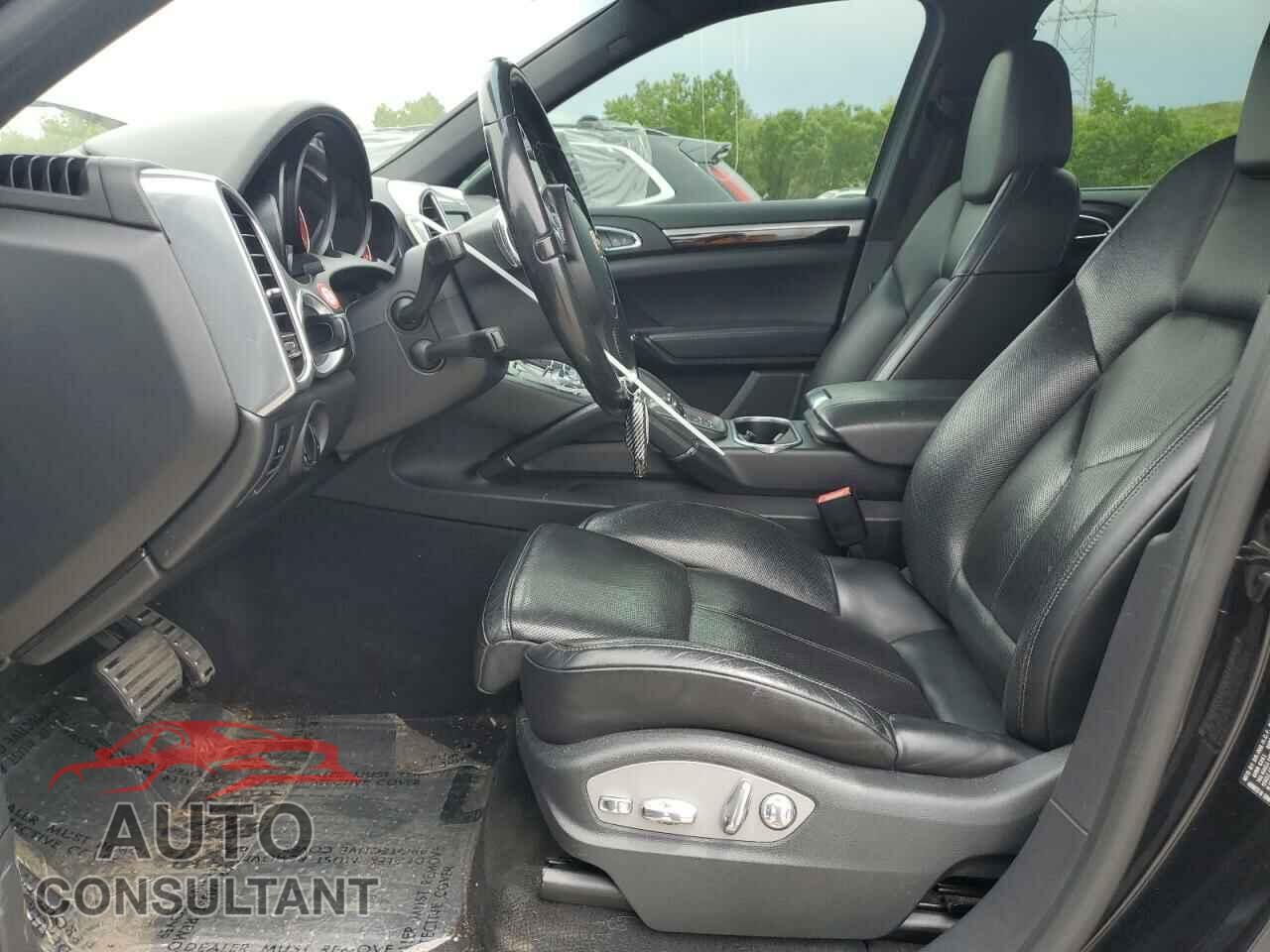PORSCHE CAYENNE 2013 - WP1AB2A26DLA83415