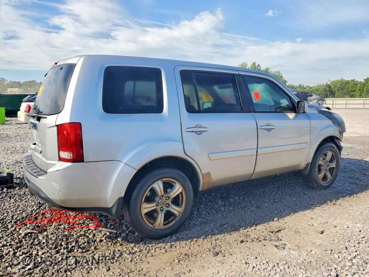 HONDA PILOT 2014 - 5FNYF3H5XEB024737