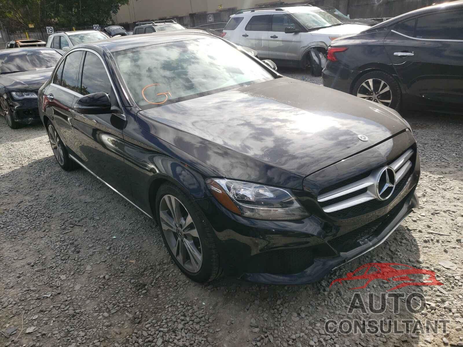 MERCEDES-BENZ C CLASS 2018 - 55SWF4JB8JU278968