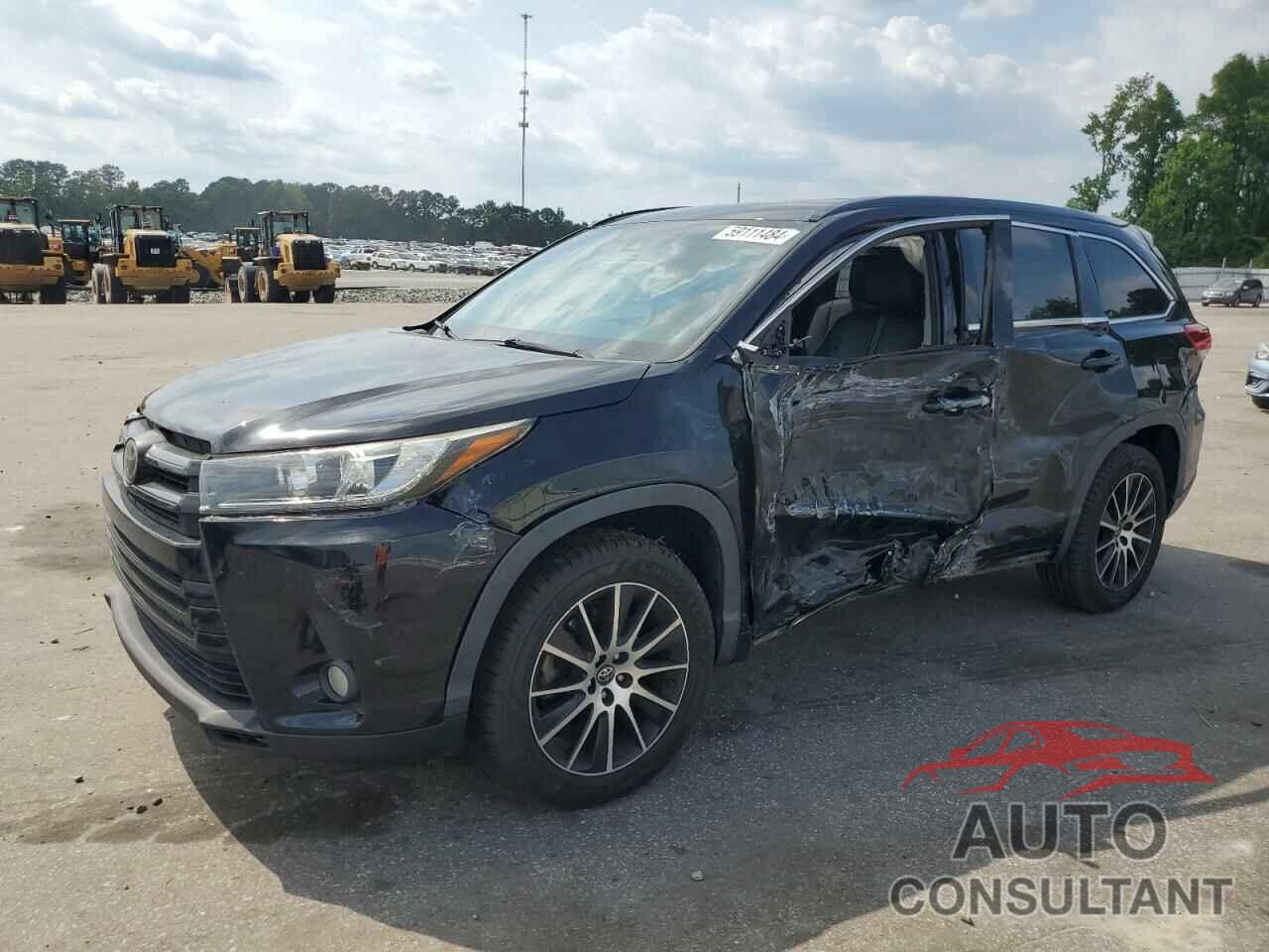 TOYOTA HIGHLANDER 2018 - 5TDKZRFH5JS542211