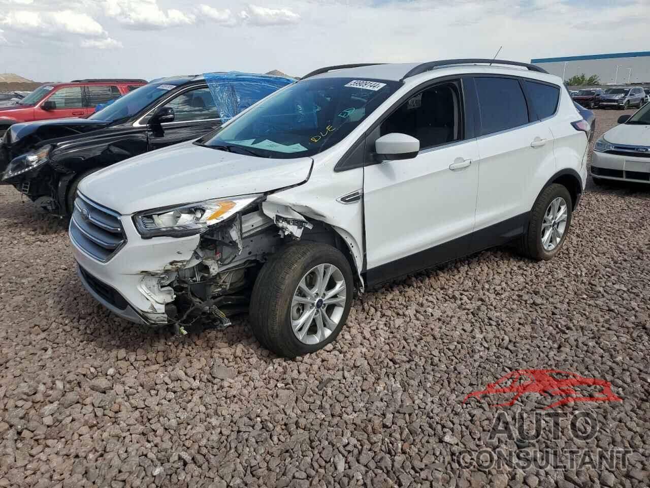 FORD ESCAPE 2017 - 1FMCU0G99HUD95236