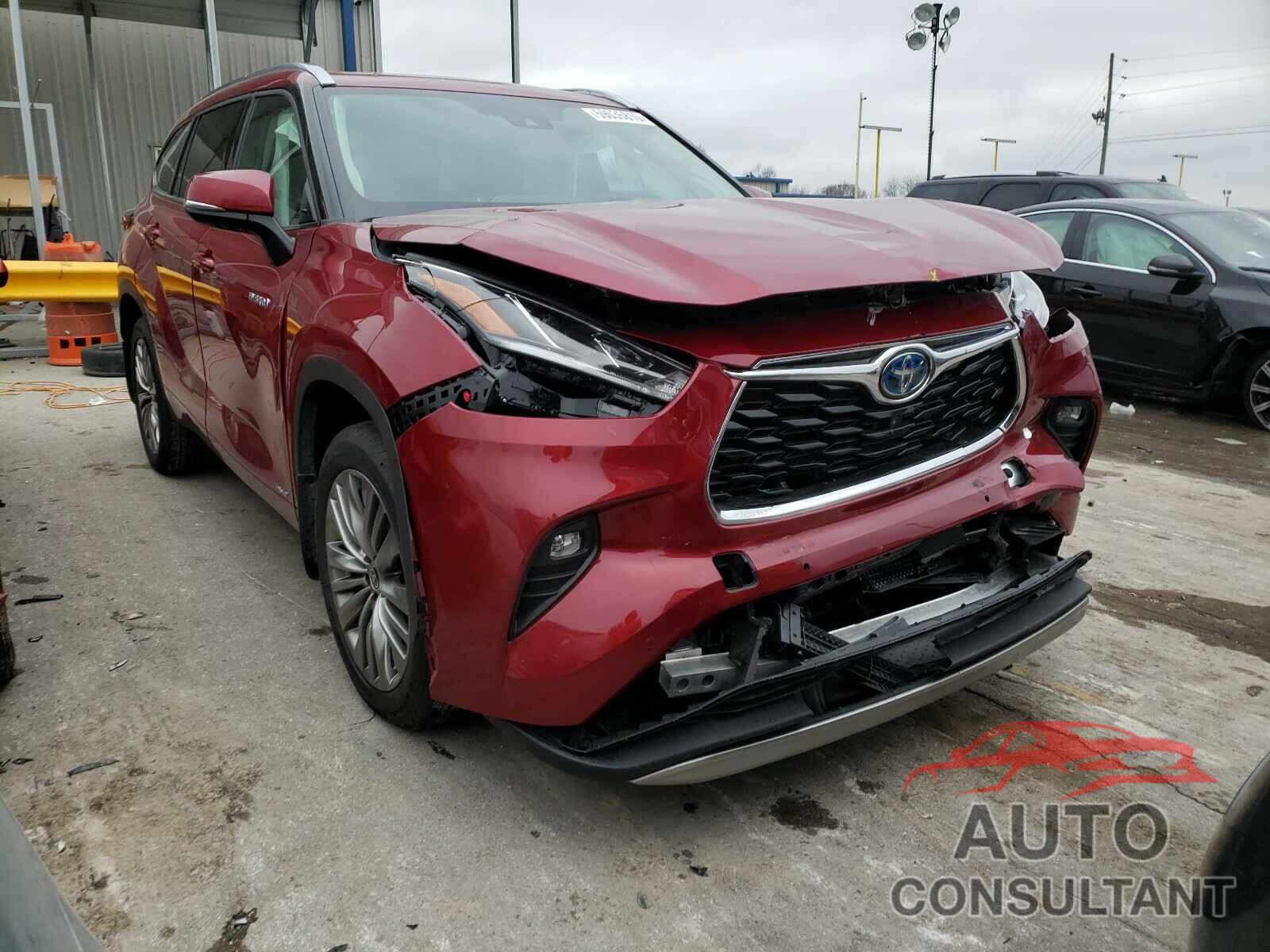 TOYOTA HIGHLANDER 2020 - 5TDEBRCH2LS010021