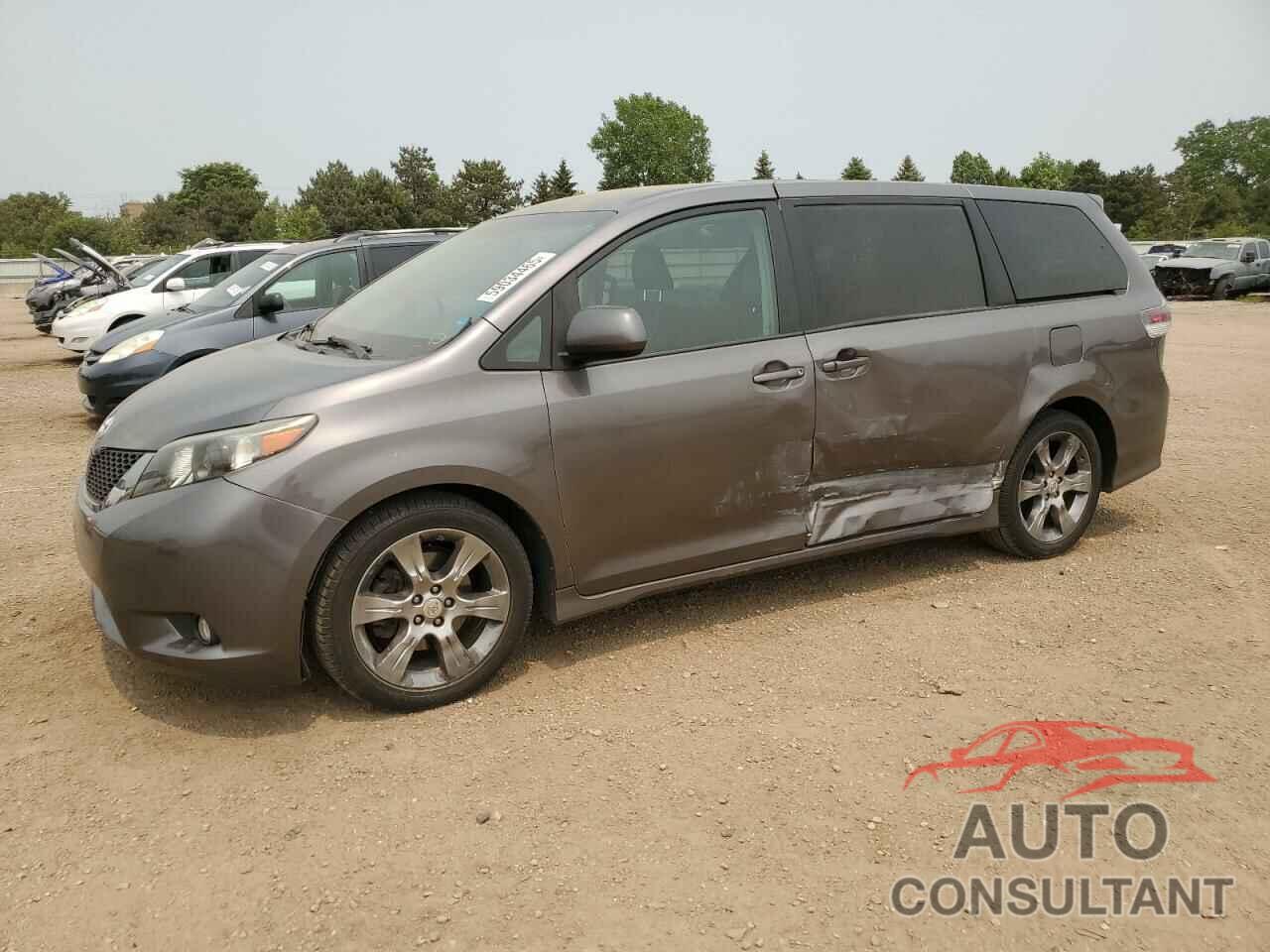TOYOTA SIENNA 2011 - 5TDXK3DC4BS045294