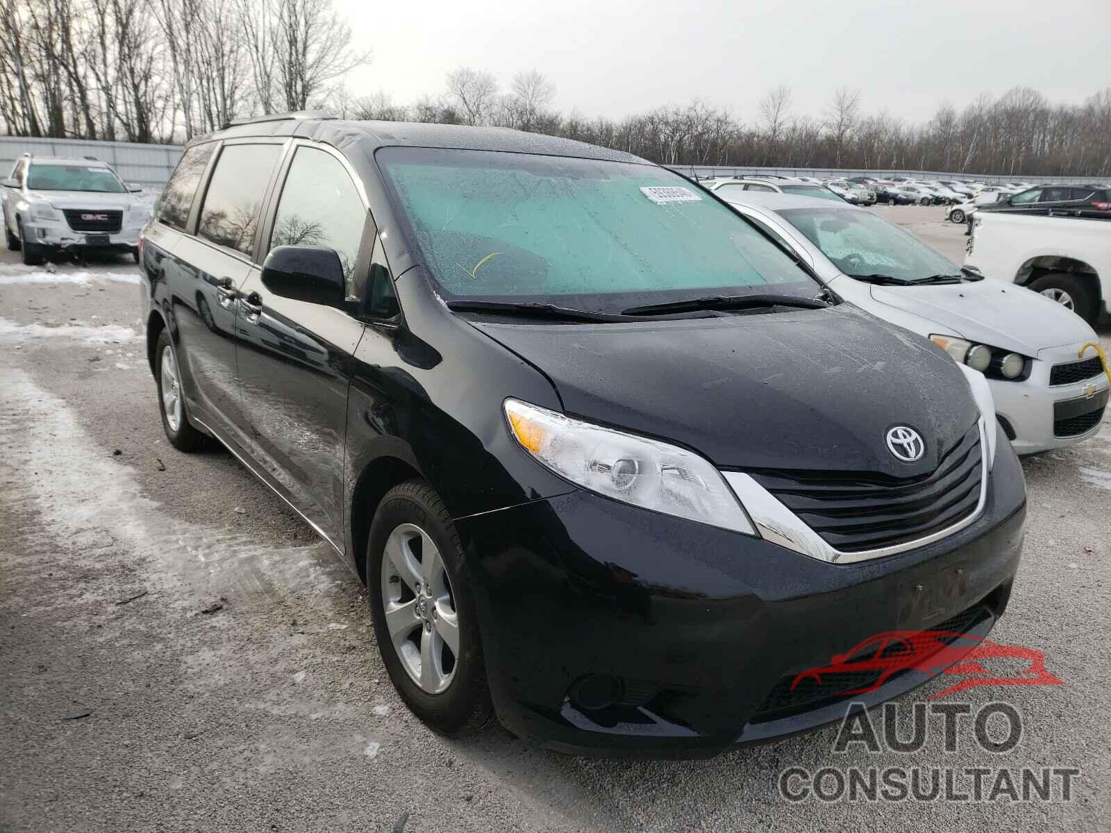 TOYOTA SIENNA 2017 - 5TDKZ3DC5HS847304