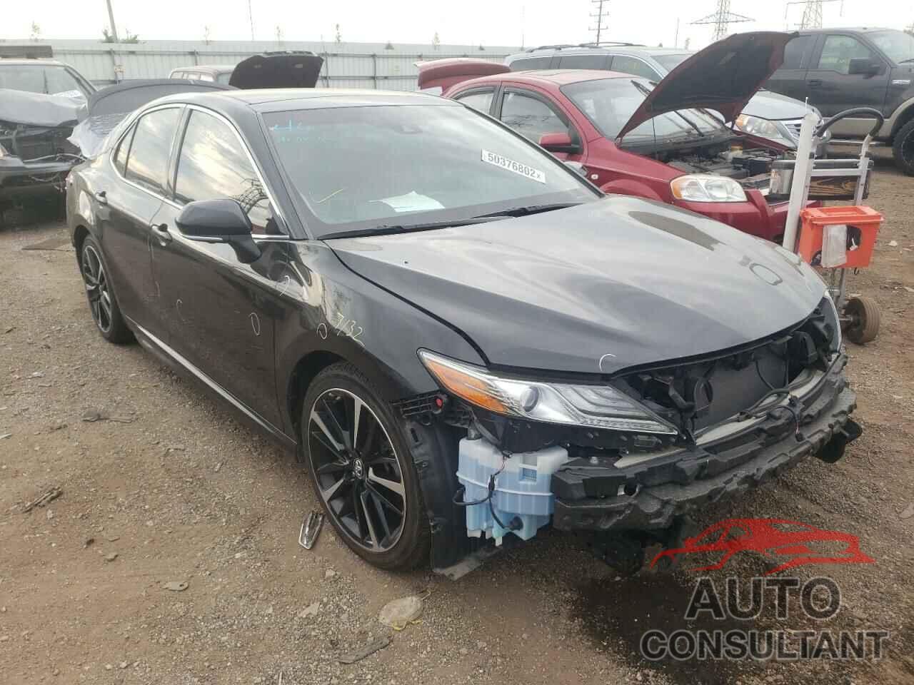 TOYOTA CAMRY 2018 - 4T1BZ1HK9JU017511