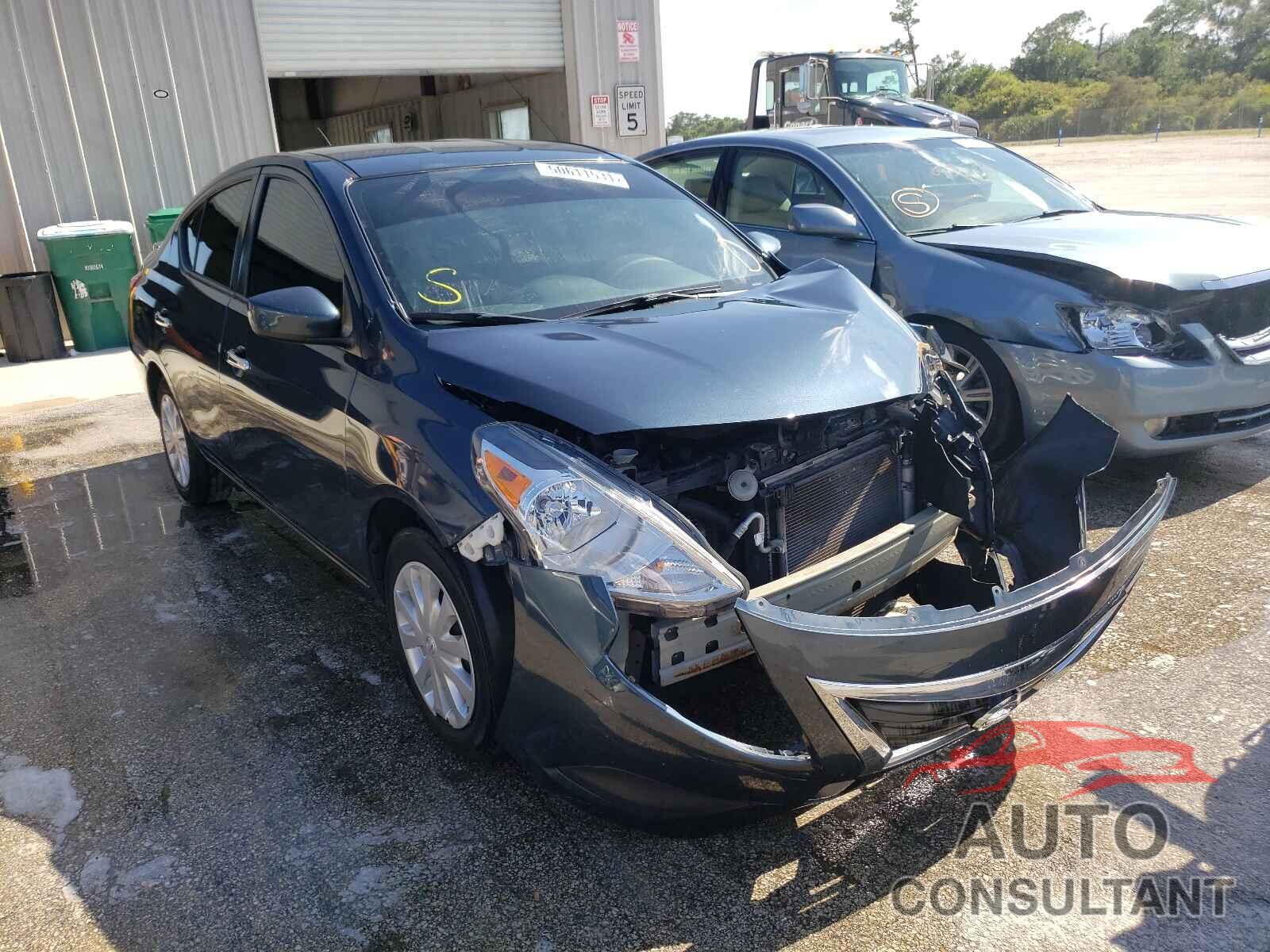 NISSAN VERSA 2017 - 3N1CN7AP7HL863673