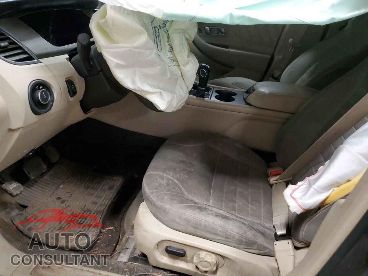 FORD TAURUS 2013 - 1FAHP2D86DG188892