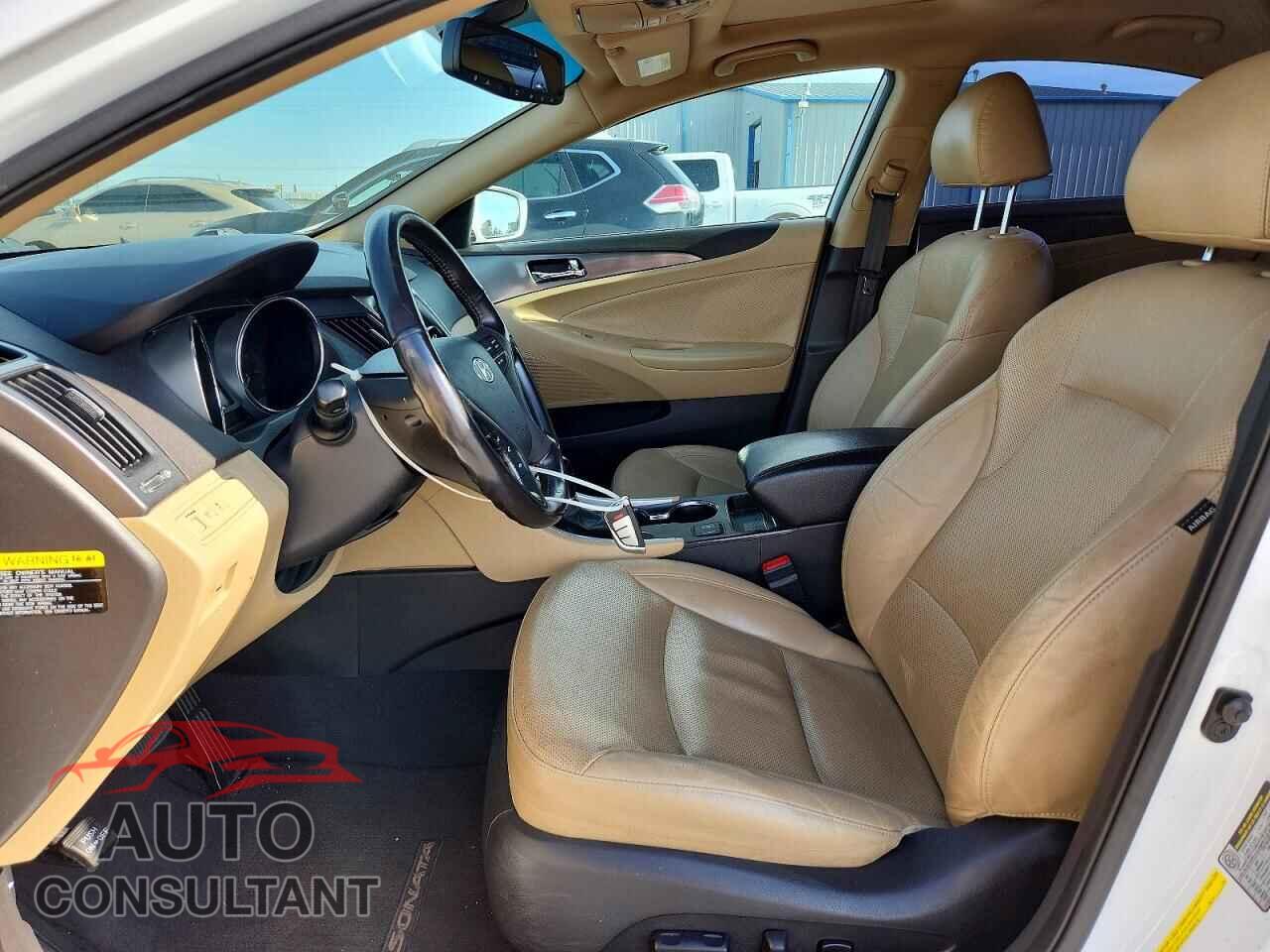 HYUNDAI SONATA 2015 - KMHEC4A46FA123788