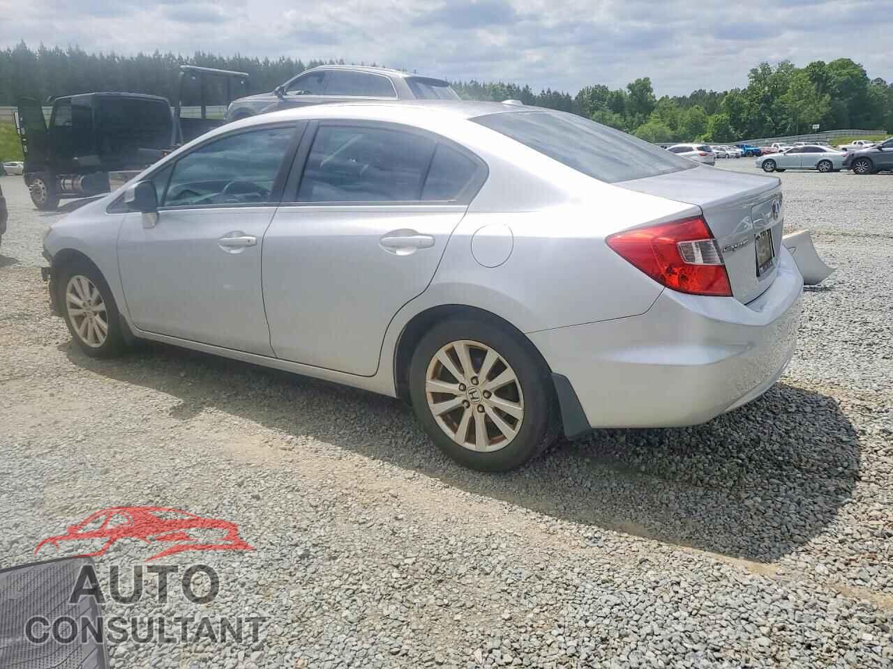 HONDA CIVIC 2012 - 2HGFB2F86CH524333