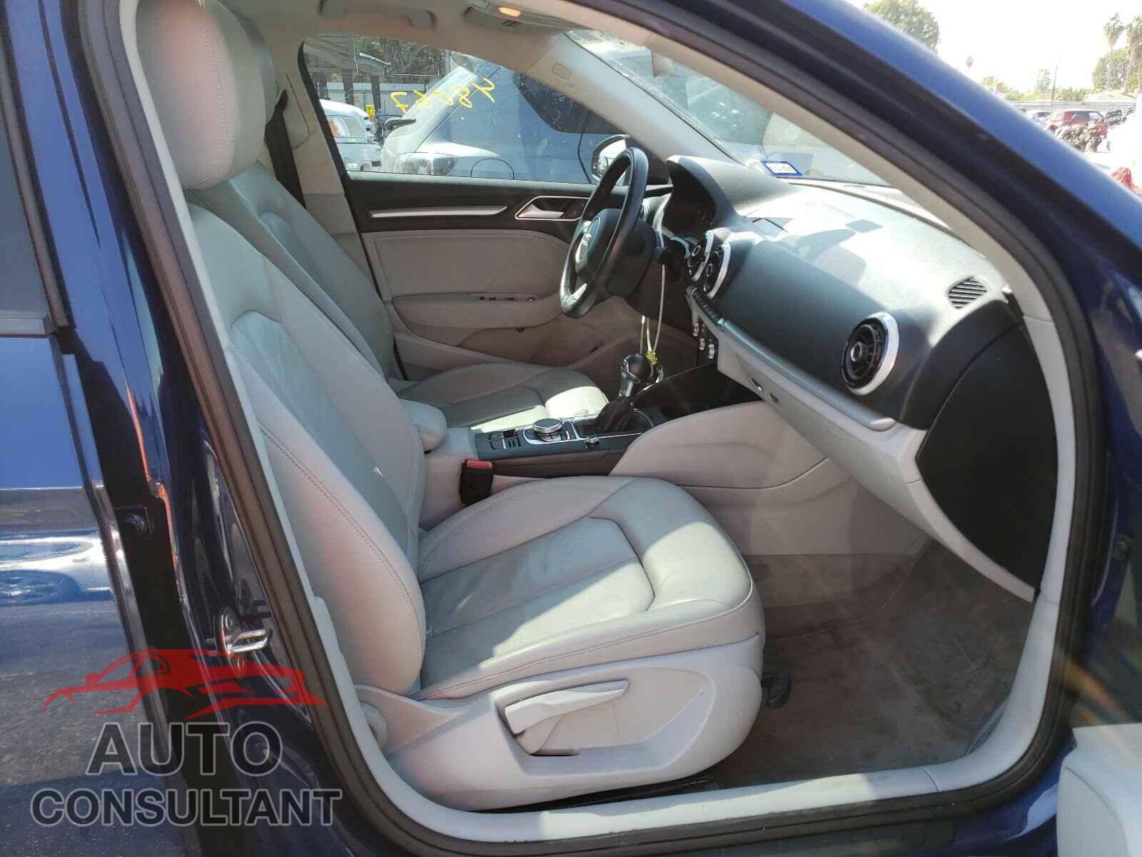 AUDI A3 2016 - WAUA7GFF5G1062404