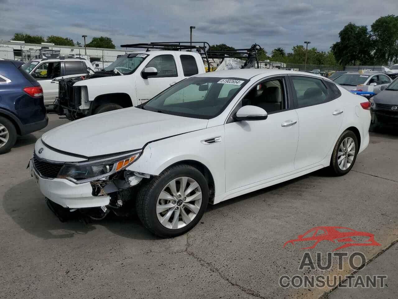 KIA OPTIMA 2018 - 5XXGT4L32JG262296