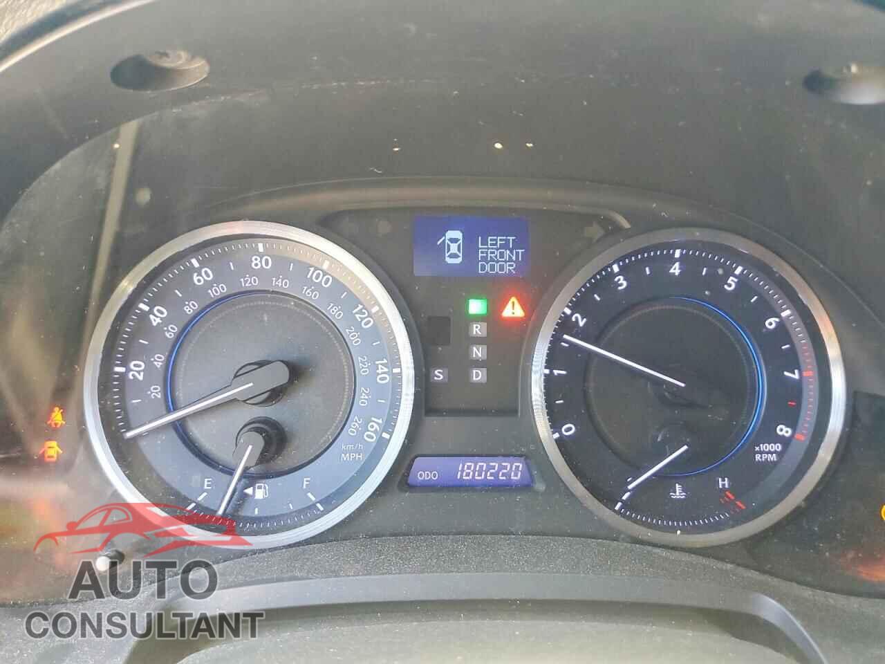LEXUS IS 2011 - JTHBF5C29B5151666