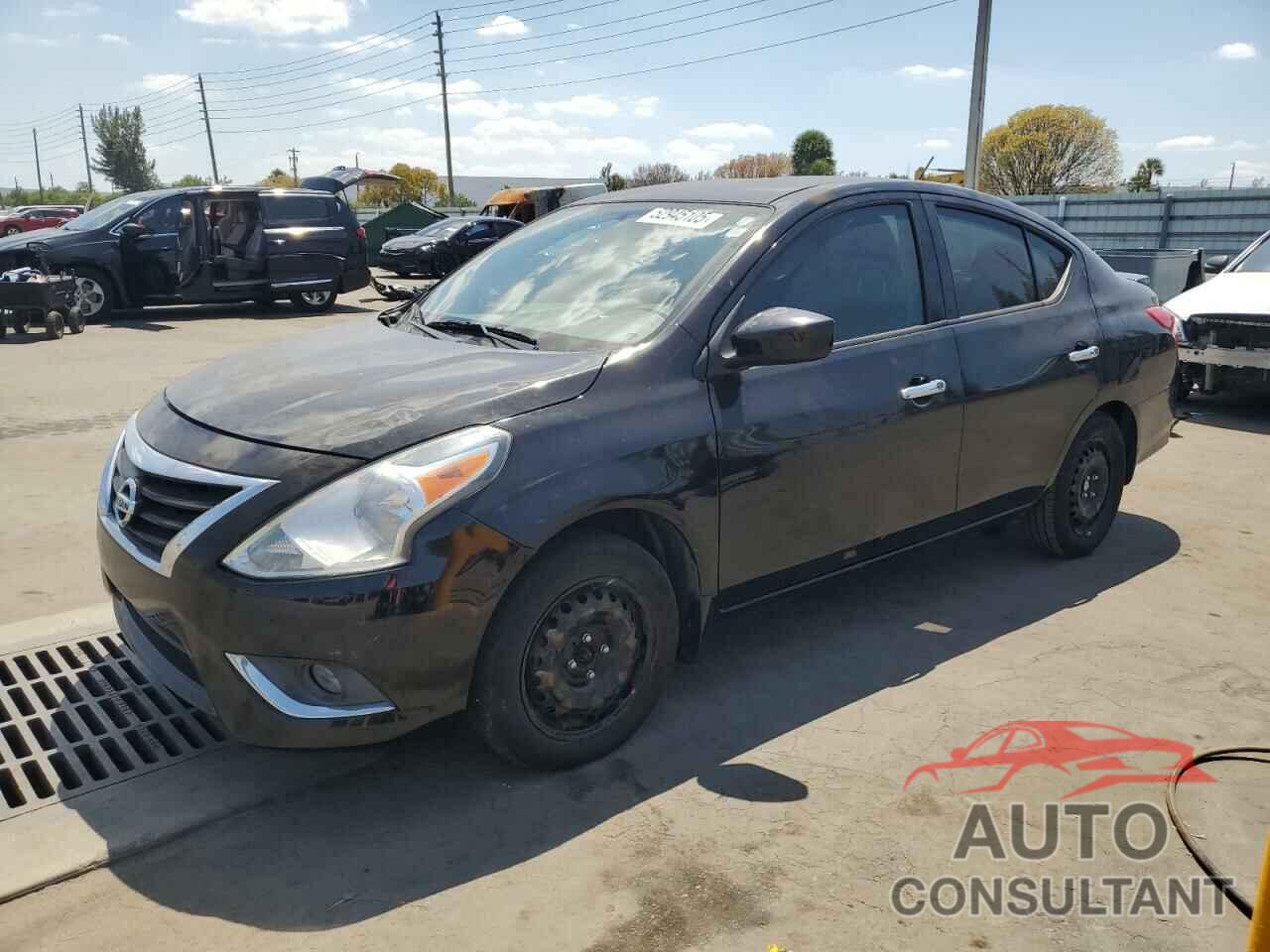 NISSAN VERSA 2019 - 3N1CN7AP5KL802703