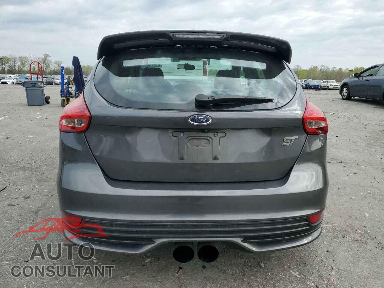 FORD FOCUS 2017 - 1FADP3L93HL309681