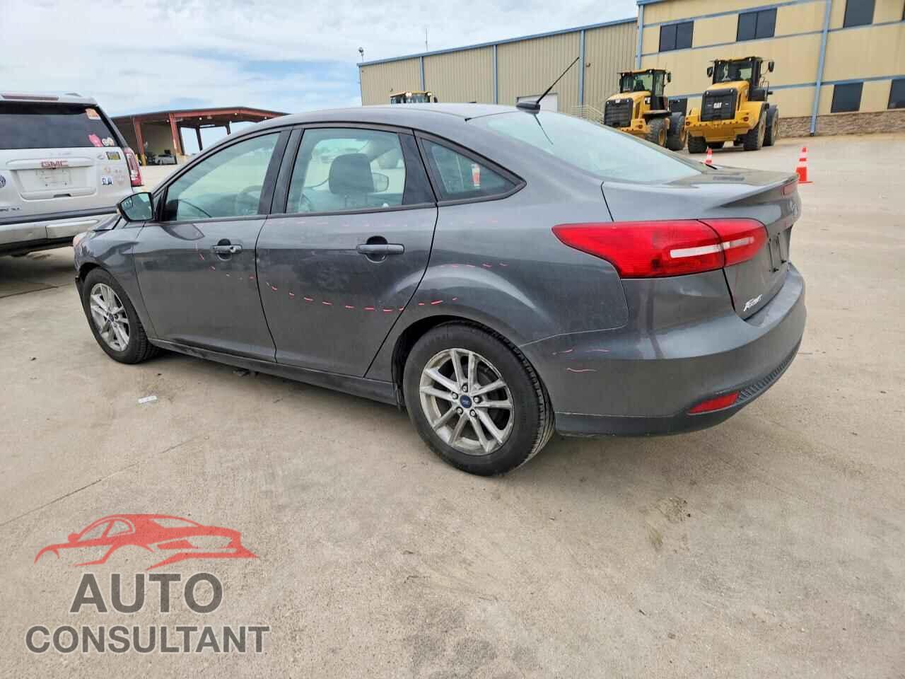 FORD FOCUS 2015 - 1FADP3F29FL218958